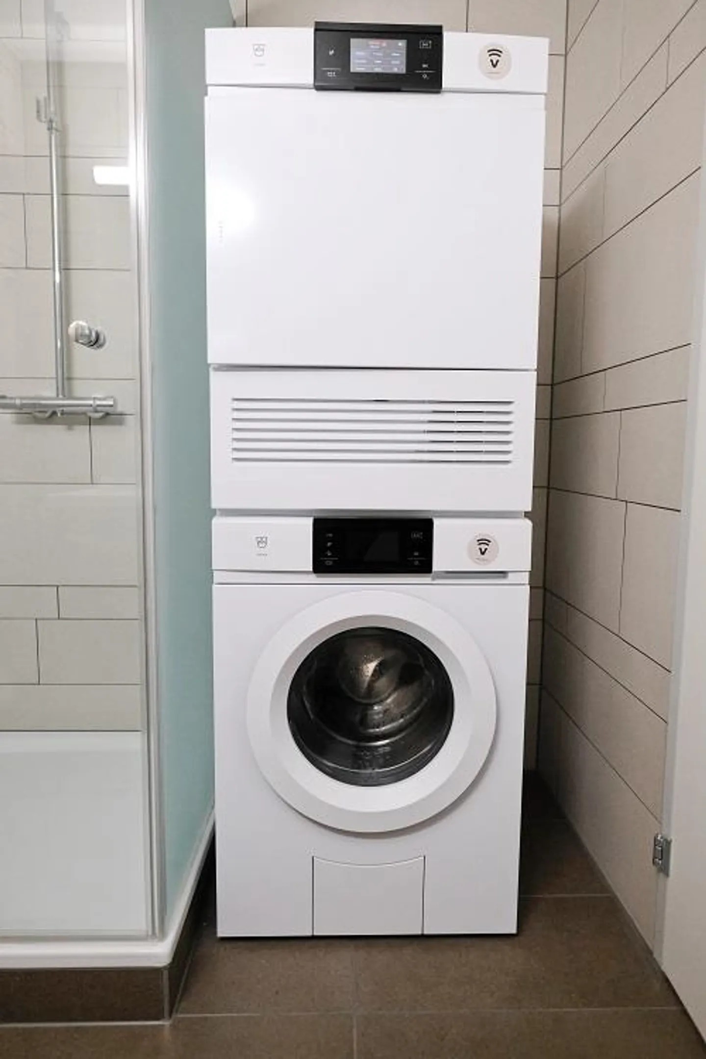 Dreamy Bright Apartment - Photo 8 of 10