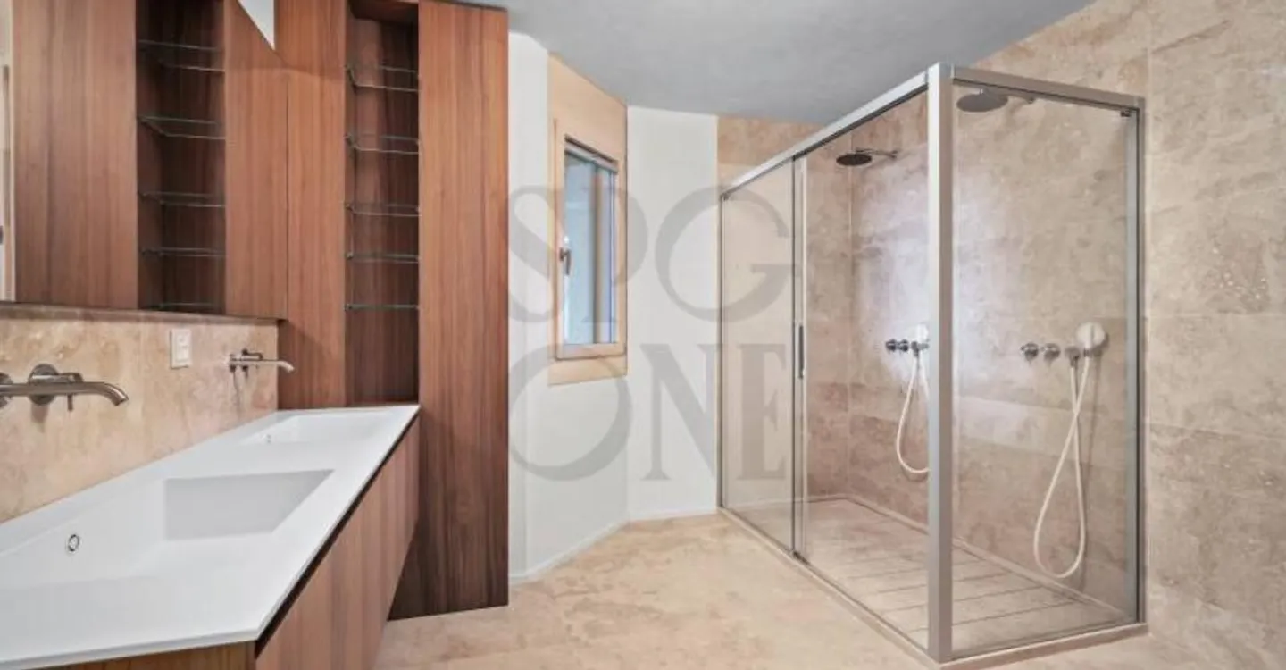 Appartement de Luxe avec Vue Époustouflante - Photo 9 sur 11