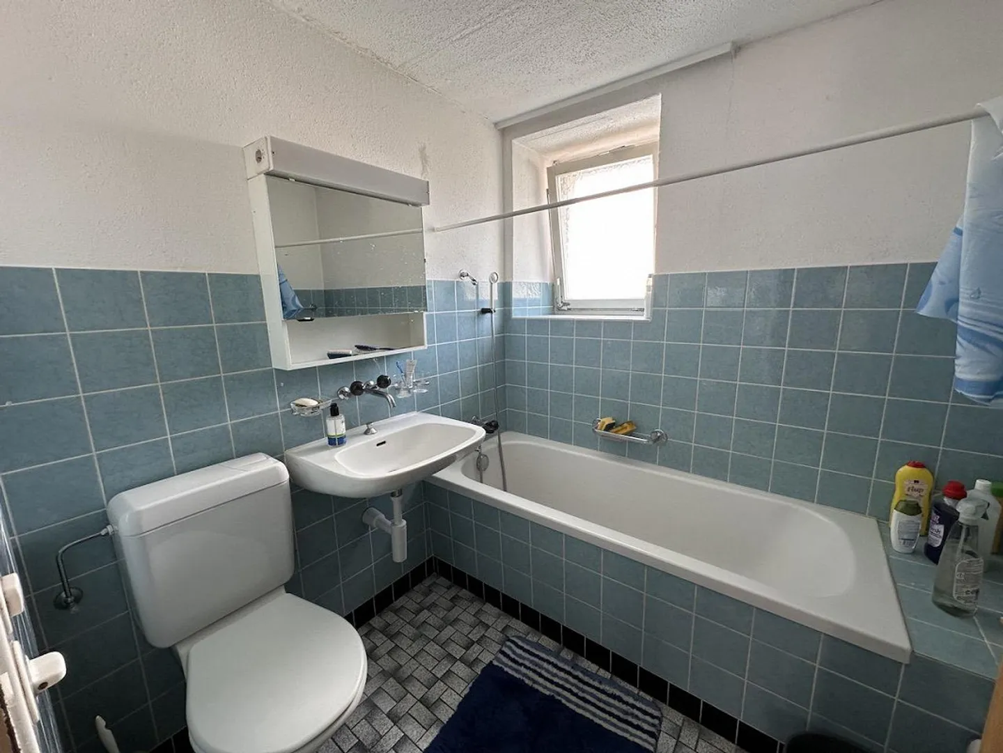 Multi-family house with extension possibility - Photo 7 of 7