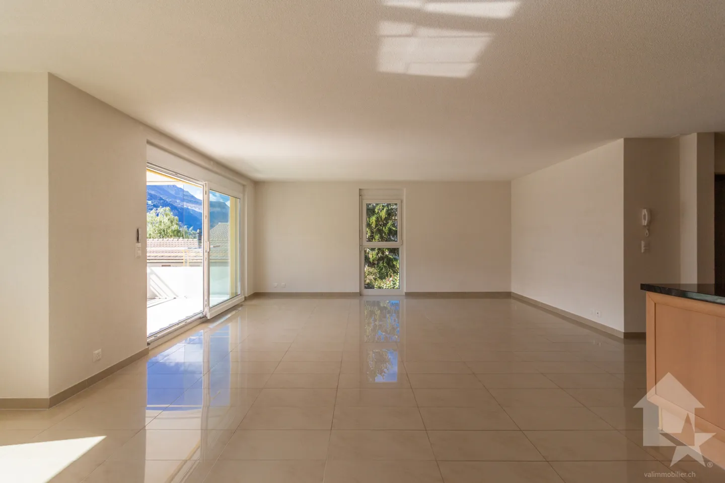 «Ampio appartamento di 4,5 locali di 132 m2 con grande balcone» - Foto 7 di 20