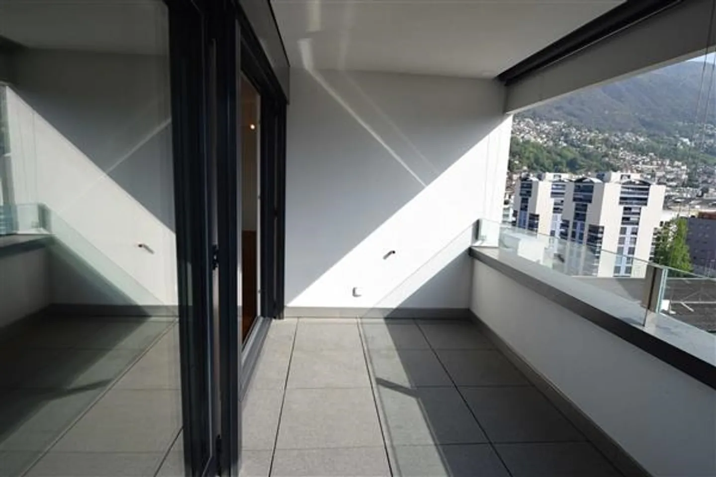 Locarno : Appartement 3.5 pièces - Photo 8 sur 9