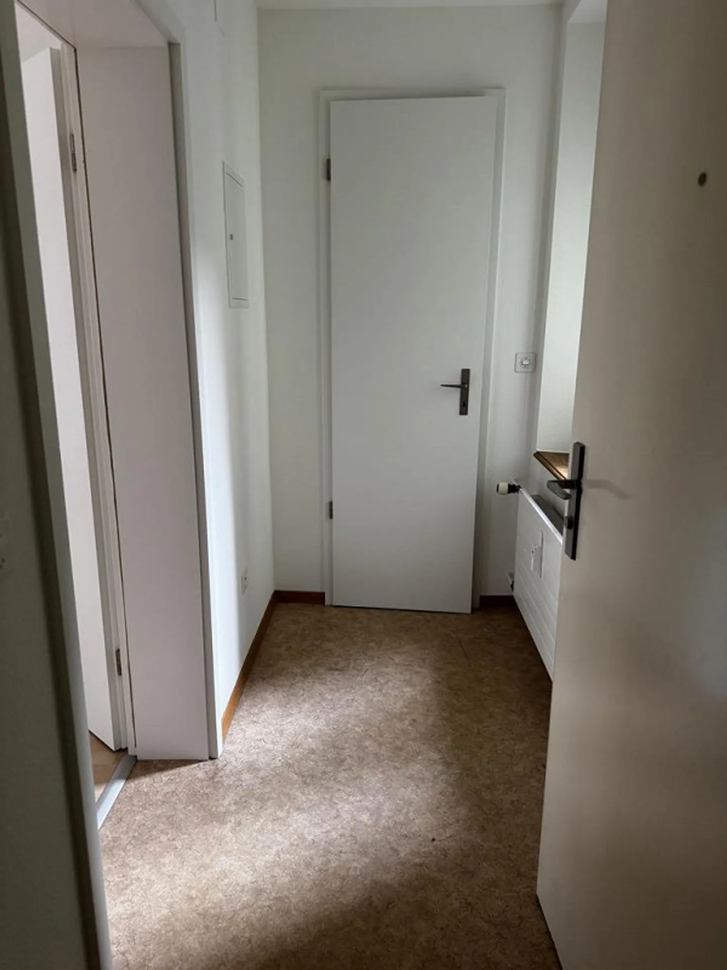 Preisgünstig & lichtdurchflutet (perfekt für Singles oder Pendler) - Foto 3 von 5