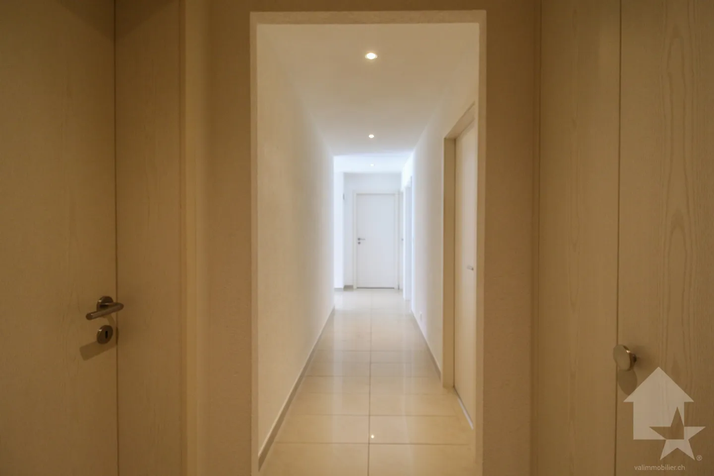 «Ampio appartamento di 4,5 locali di 132 m2 con grande balcone» - Foto 9 di 20