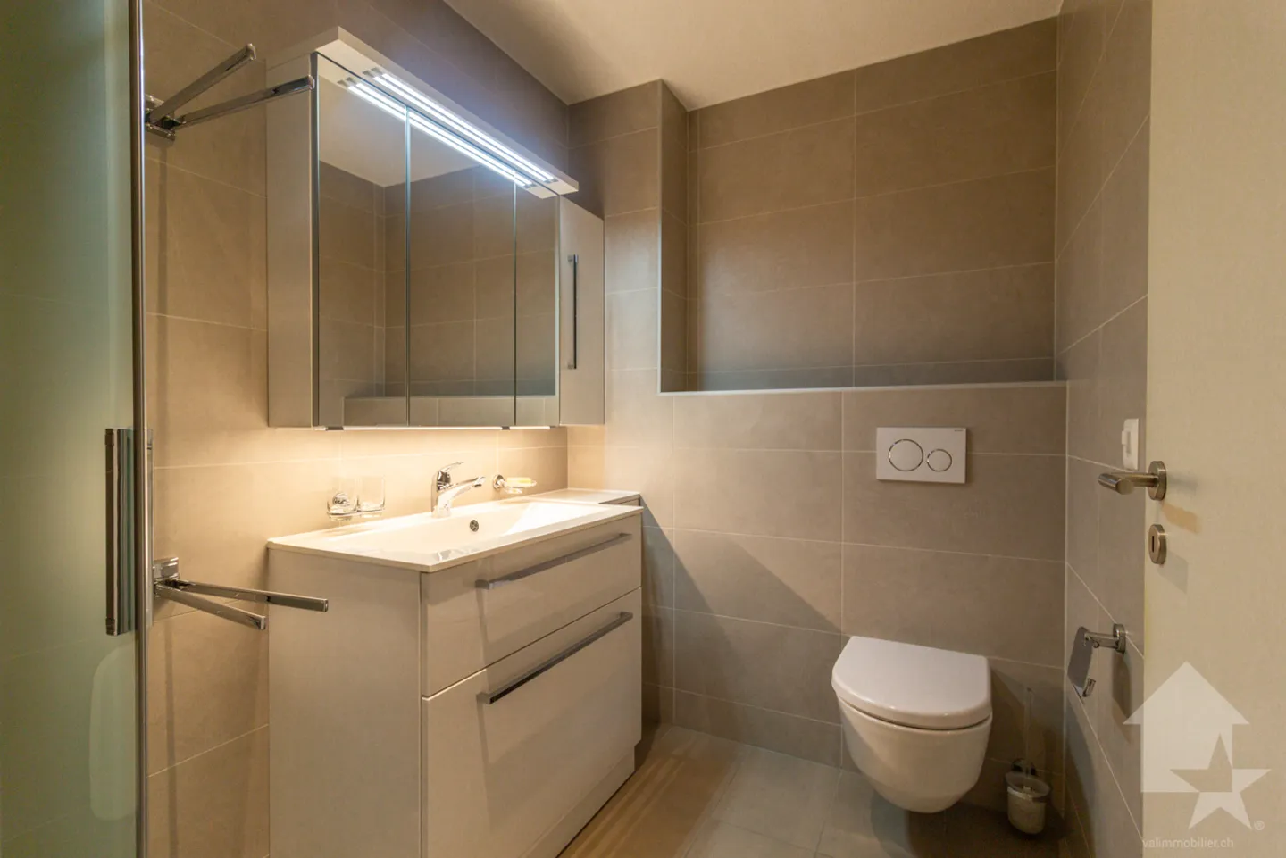 «Ampio appartamento di 4,5 locali di 132 m2 con grande balcone» - Foto 10 di 20