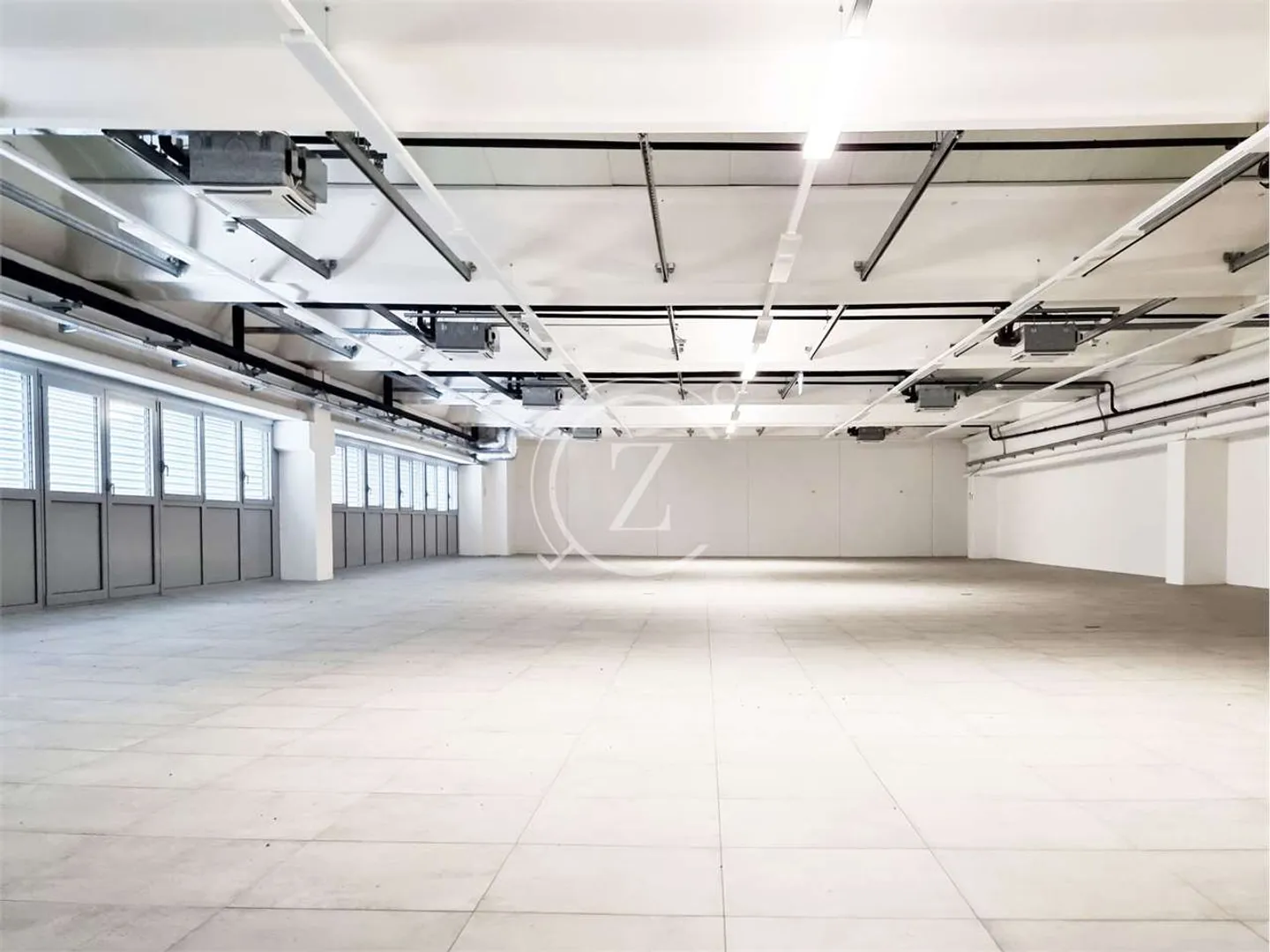 Affittasi ufficio a Balerna 477 MQ - Foto 1 di 3