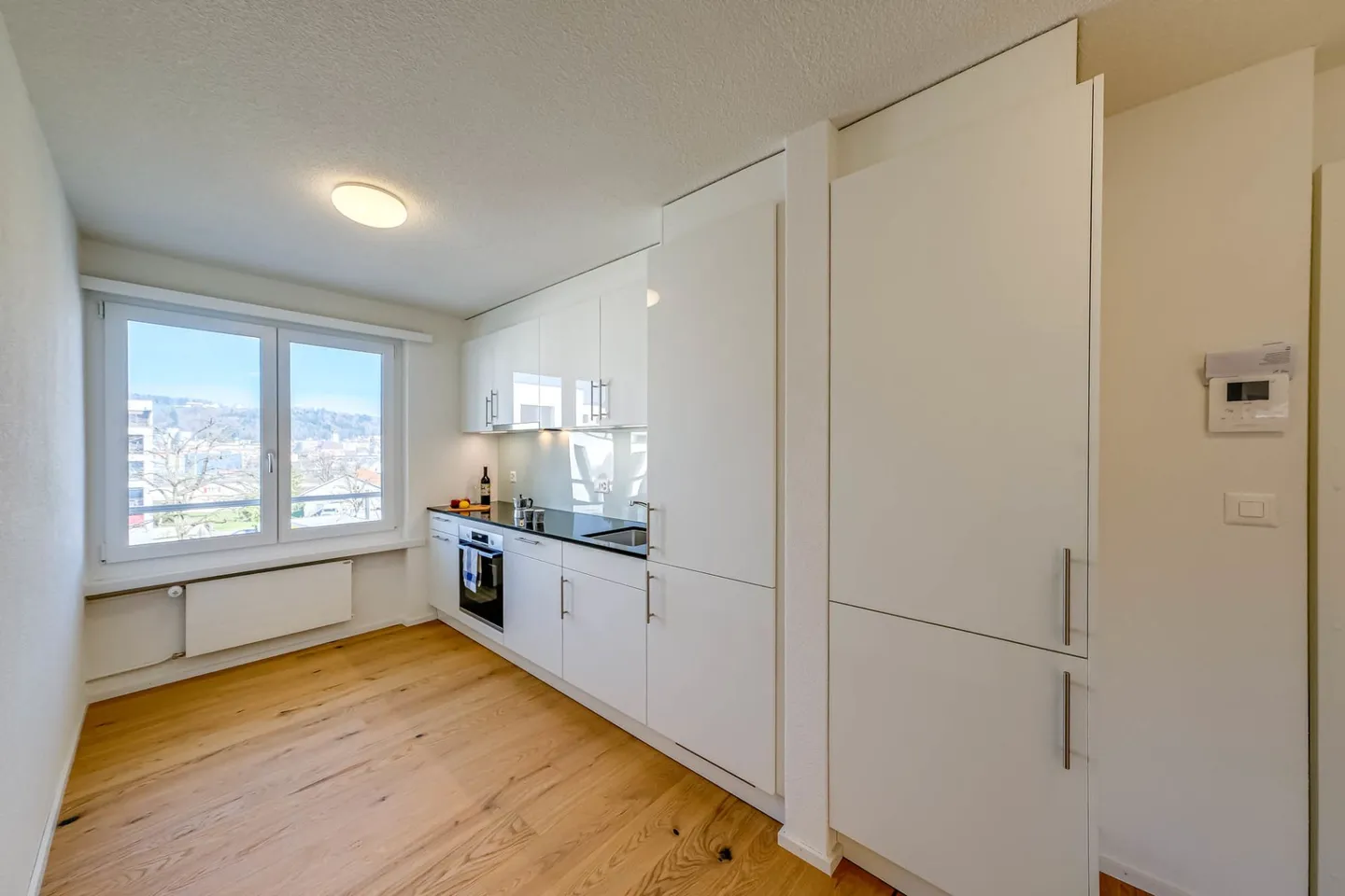 Appartamento moderno 2.5 locali in posizione centrale - Foto 1 di 9