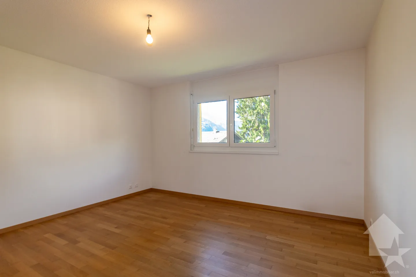 «Ampio appartamento di 4,5 locali di 132 m2 con grande balcone» - Foto 16 di 20