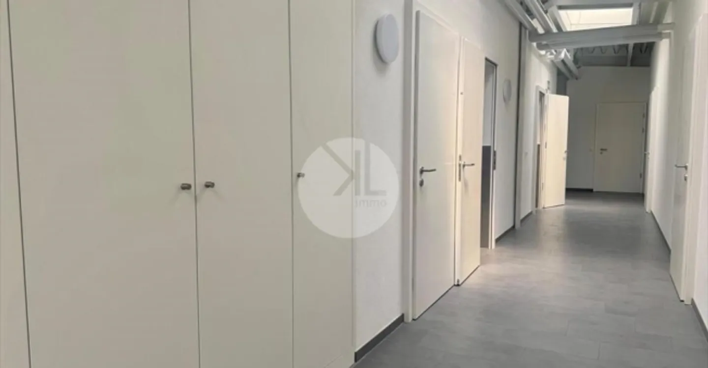 Office space for rent - Photo 9 of 10