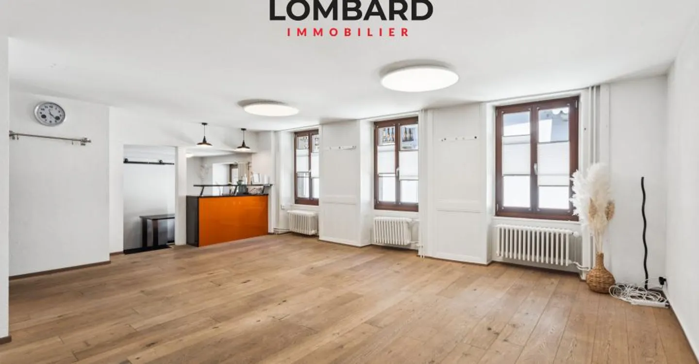 ***VERKAUFT*** Wunderschöne Duplexwohnung mit 5,5 Zimmern im Herzen von Estavayer-le-Lac - Foto 4 von 10