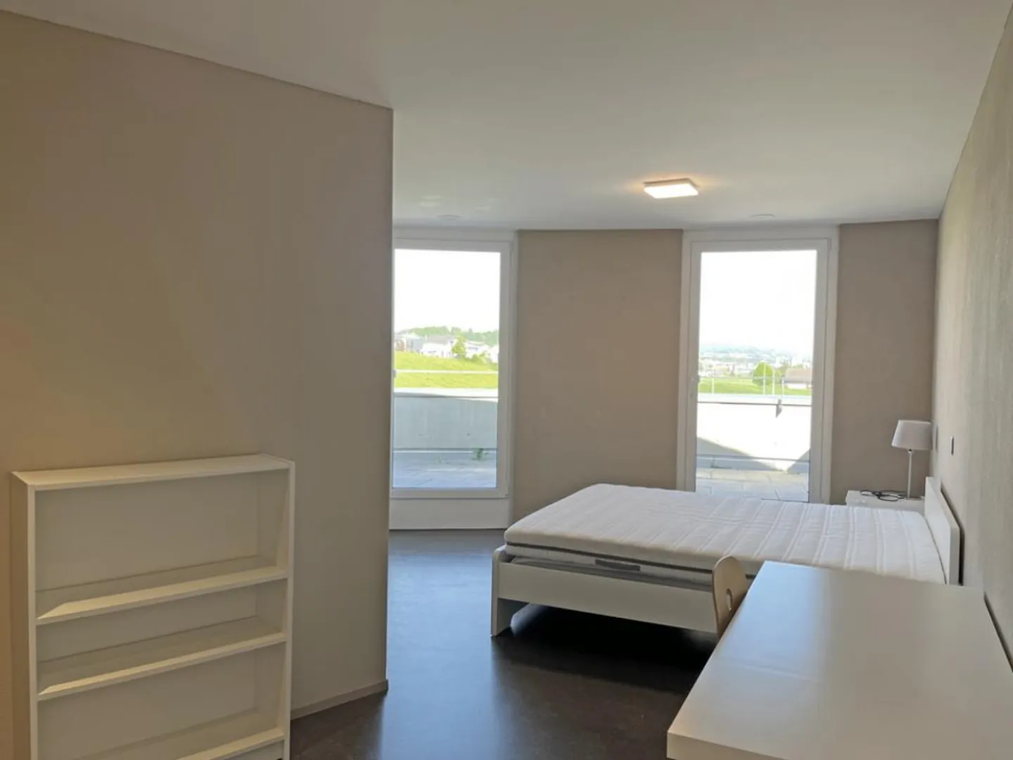 Colocataire recherchée pour un appartement partagé féminin - Photo 2 sur 10