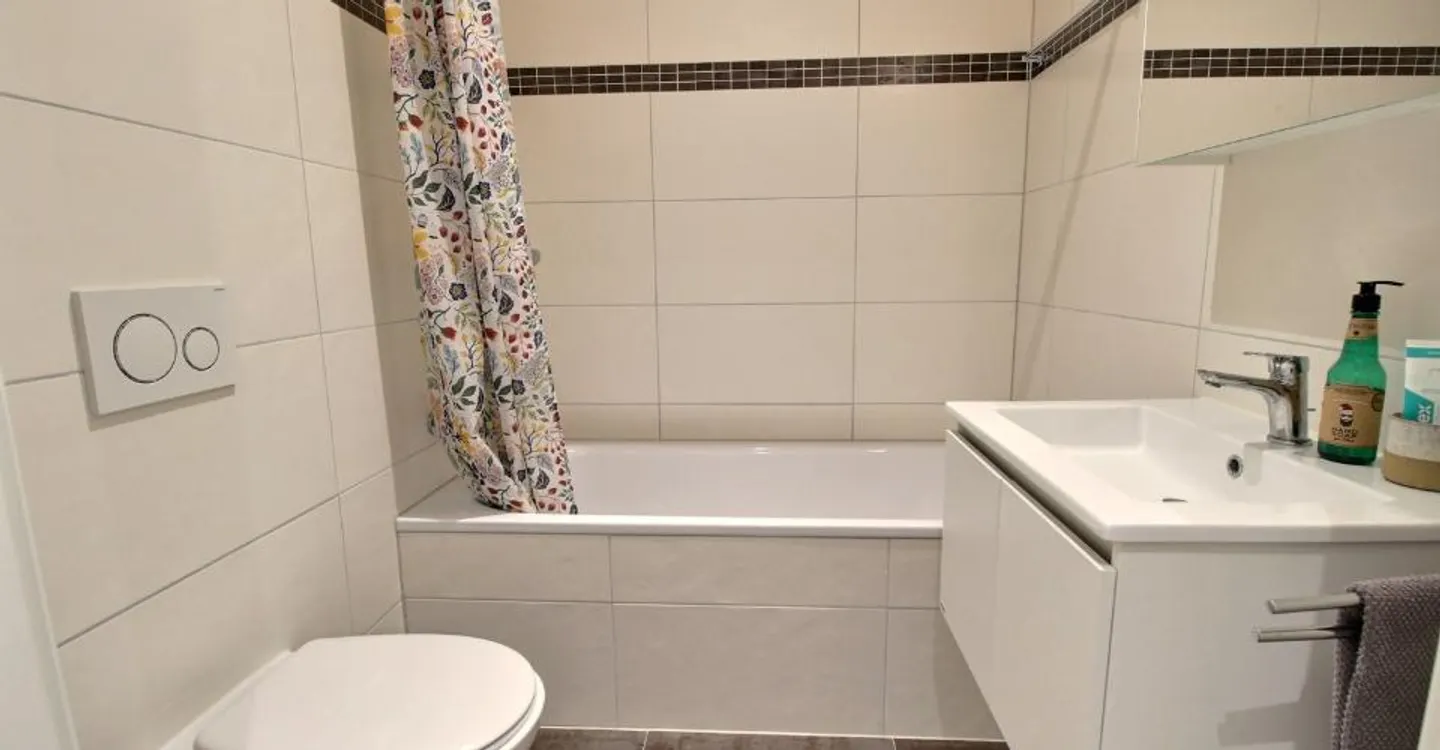 Wunderschöne 3,5-Zimmer-Wohnung zur Miete in Marly - Foto 6 von 9
