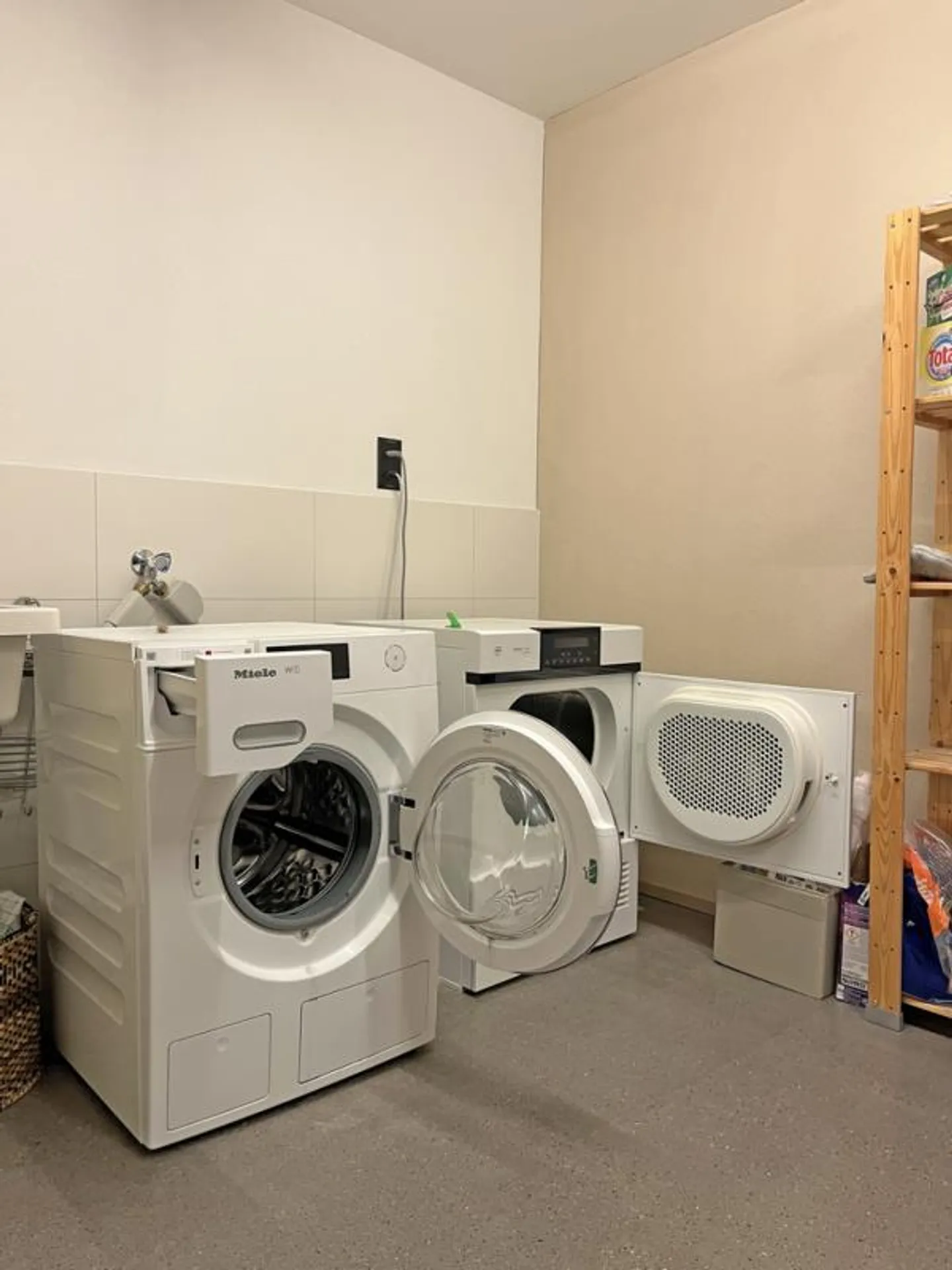 Colocataire recherchée pour un appartement partagé féminin - Photo 9 sur 10