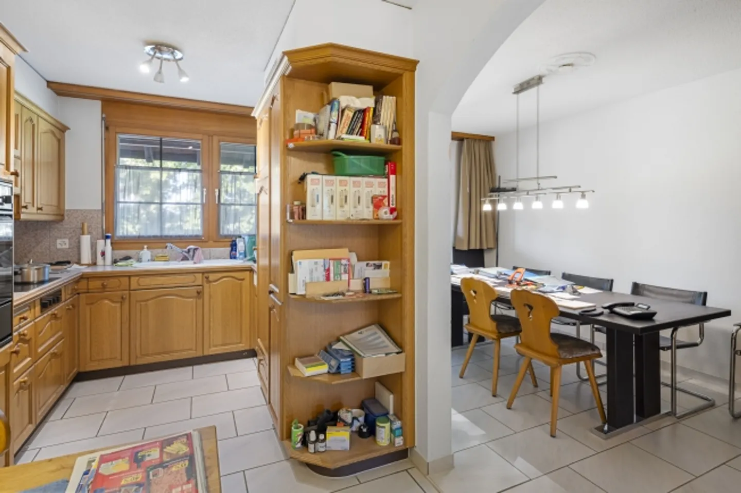 Tranquillo, verde e ideale per la vita familiare e per il lavoro da casa - Foto 7 di 13