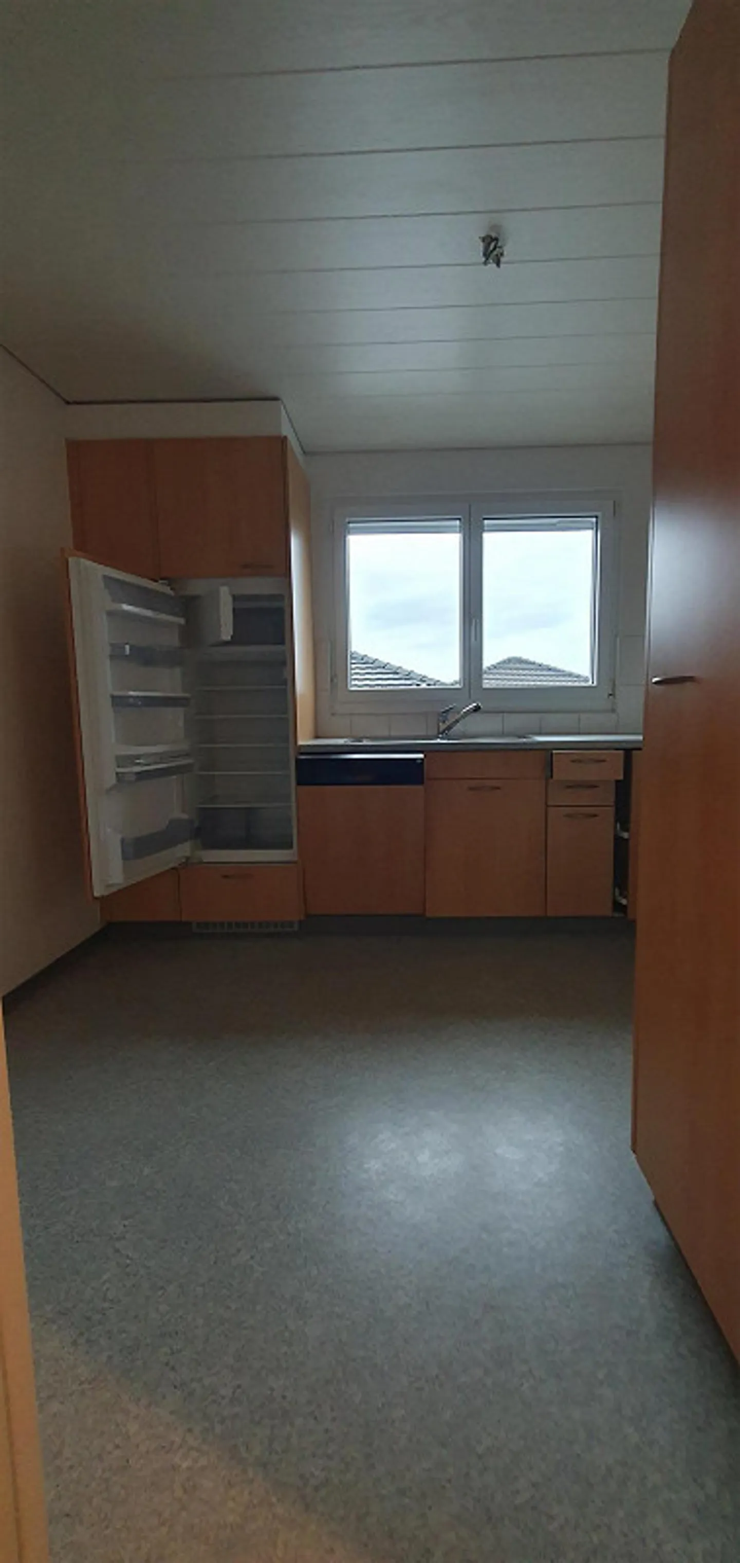 Bellissimo appartamento di 4 stanze al 1° piano a Fraubrunnen in affitto - Foto 6 di 8
