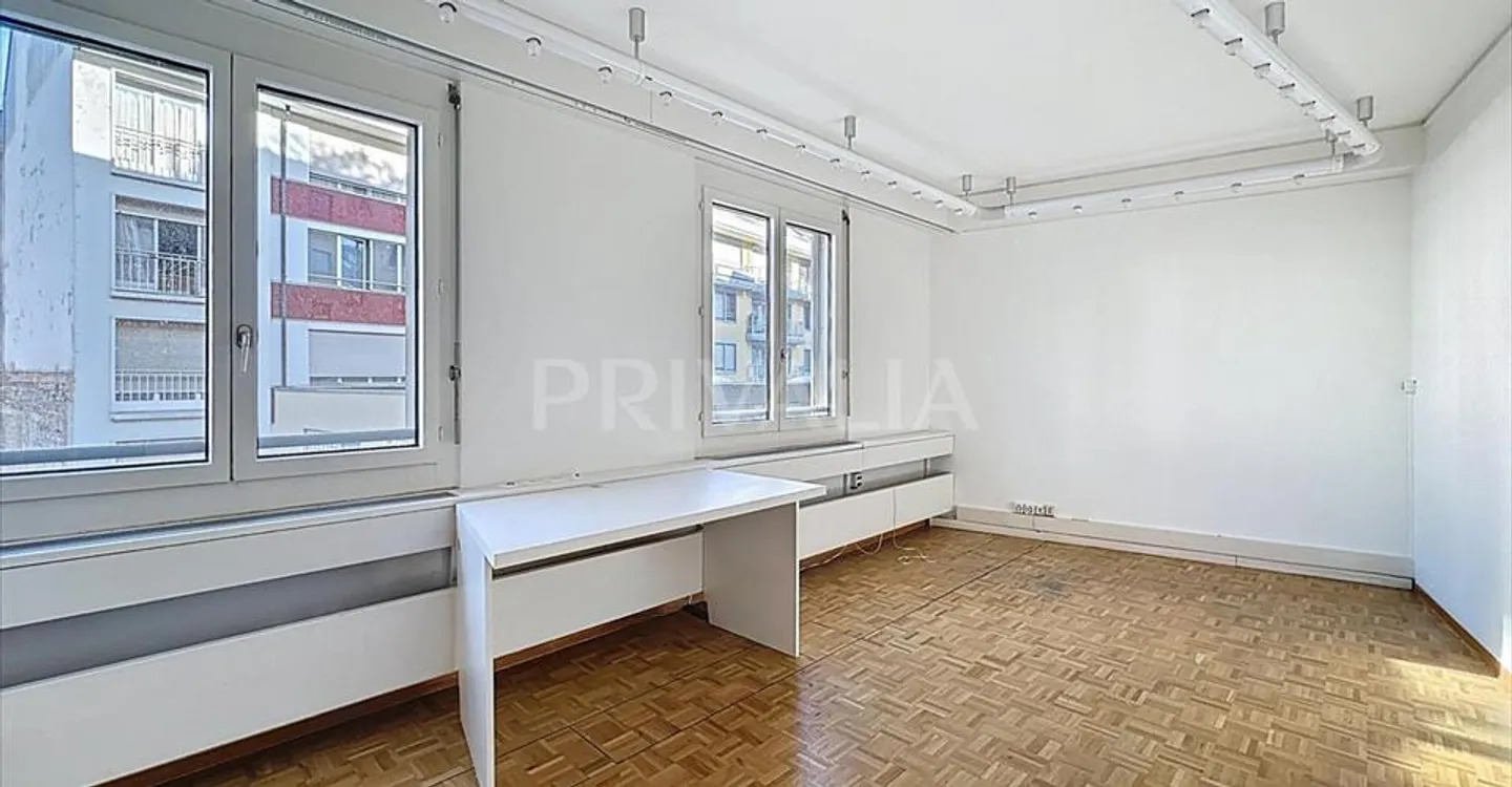 Spazio ufficio in affitto - Foto 5 di 11