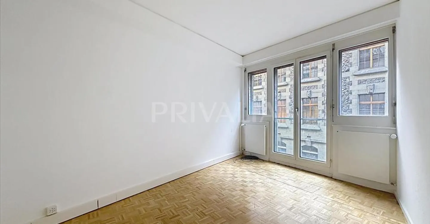 Spazio ufficio in affitto - Foto 7 di 11