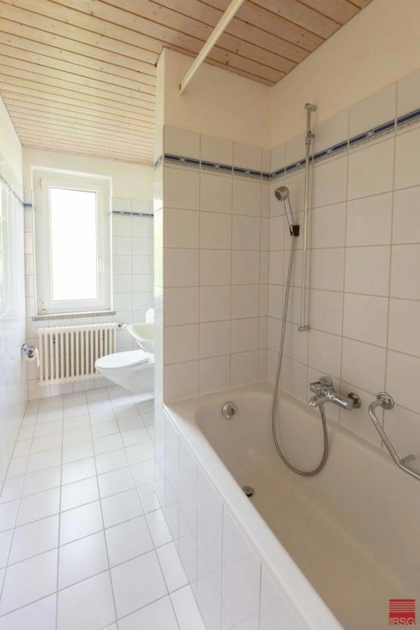 Appartement à louer - Photo 3 sur 8
