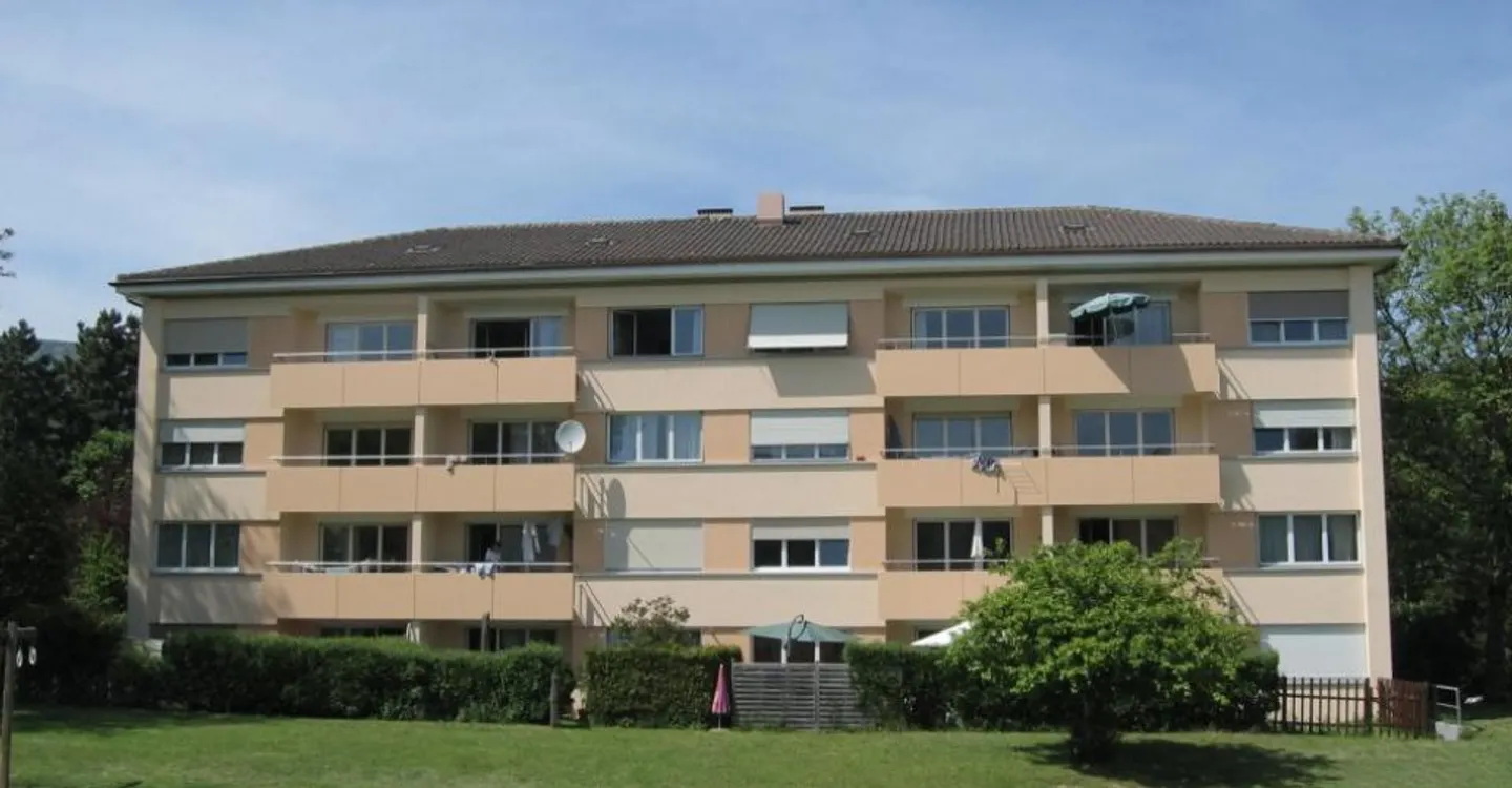 Helles 4-Zimmer Appartement in Colombier - Foto 7 von 7