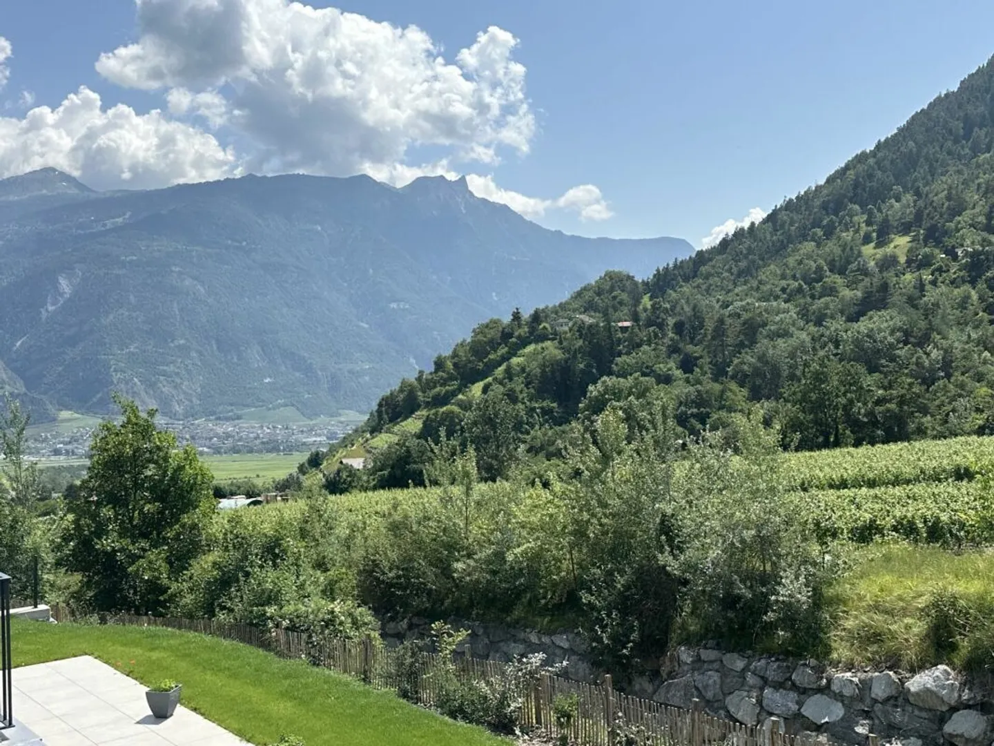 Casa con due appartamenti a Chamoson - Foto 6 di 19