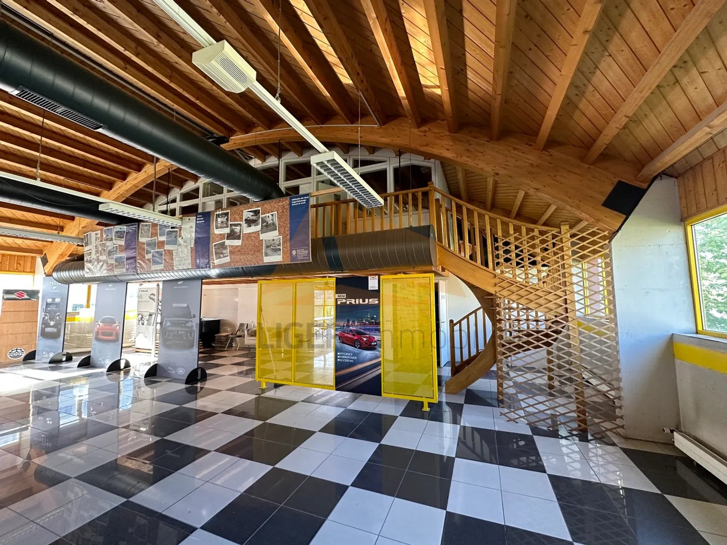 For Sale Hall for Exhibitions, Offices, Storage, Garages and Shooting Range - Photo 4 of 13