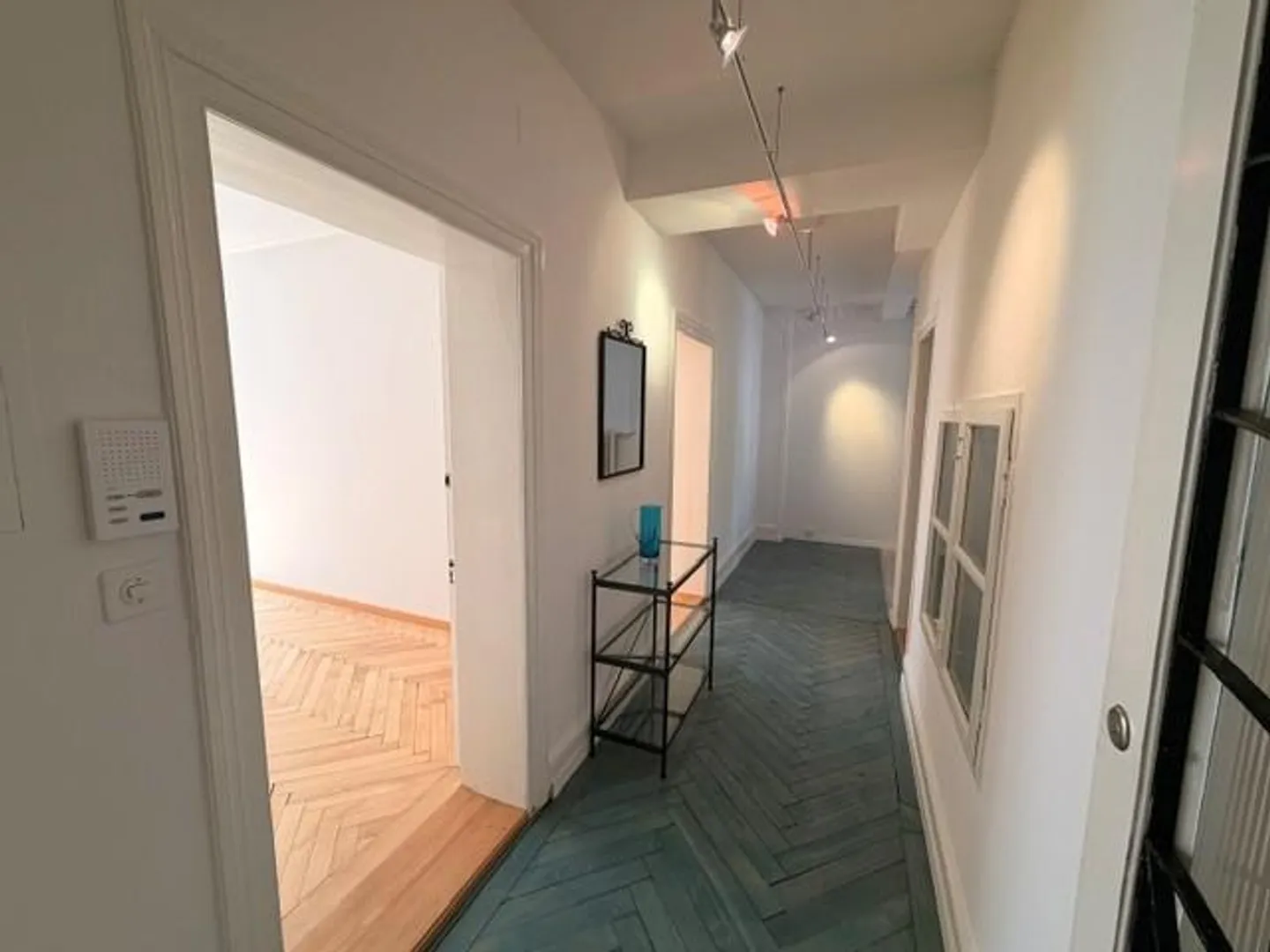 Central Office for Rent in Lucerne - Photo 5 of 8