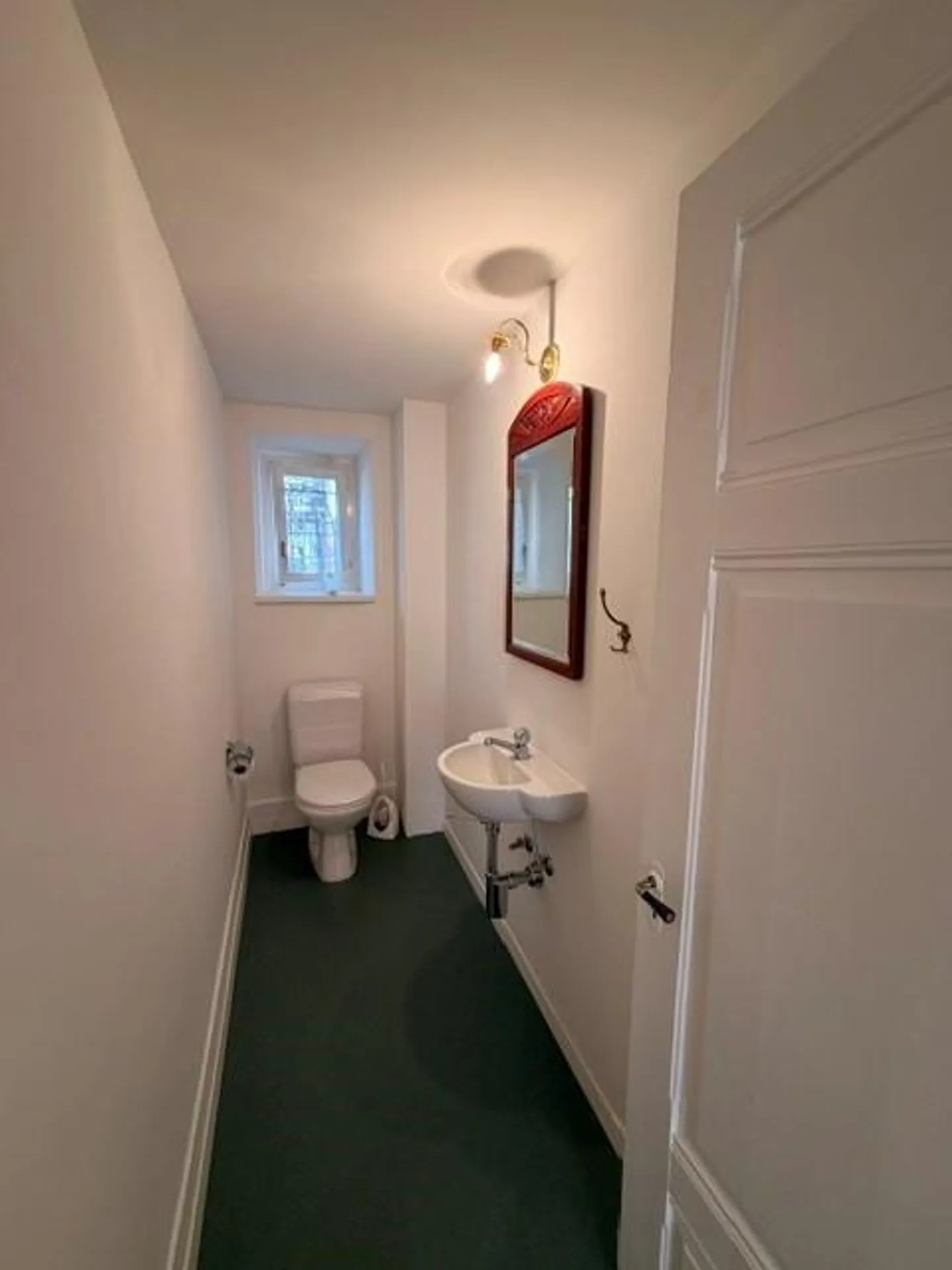 Central Office for Rent in Lucerne - Photo 6 of 8