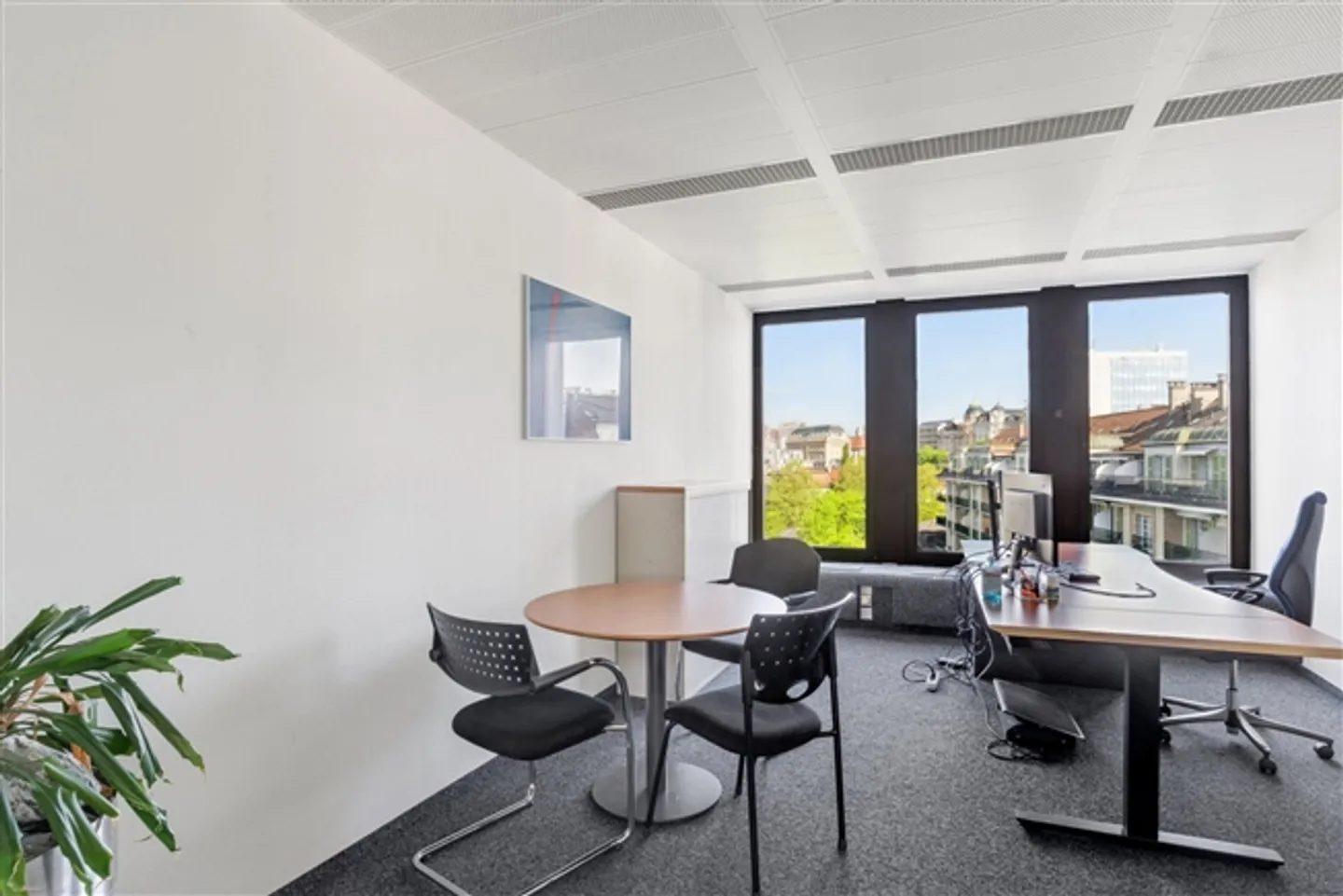 Espace de Bureau Moderne en Emplacement Privilégié - Photo 3 sur 12