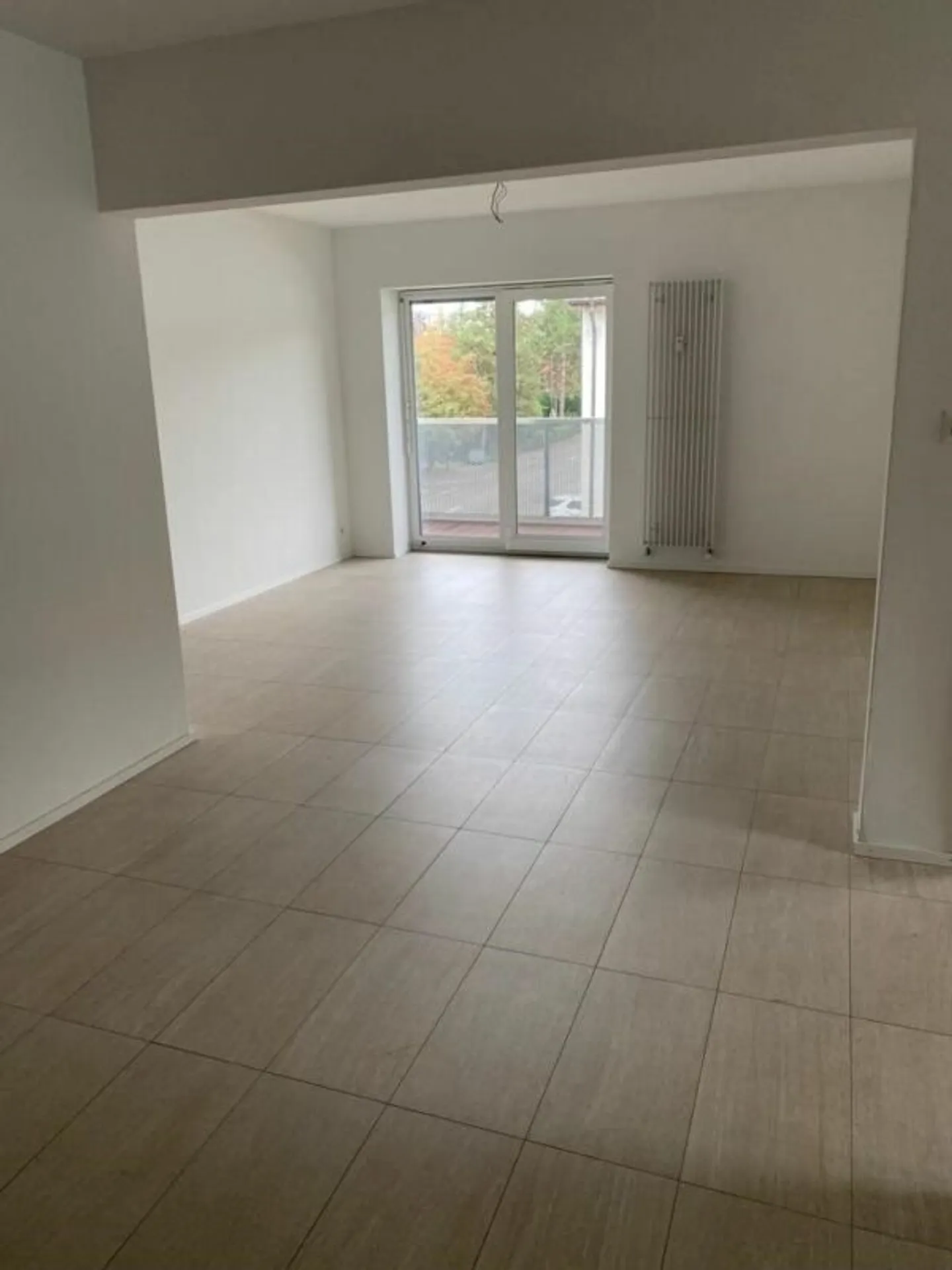 modern apartment with private washing tower - Photo 5 of 6