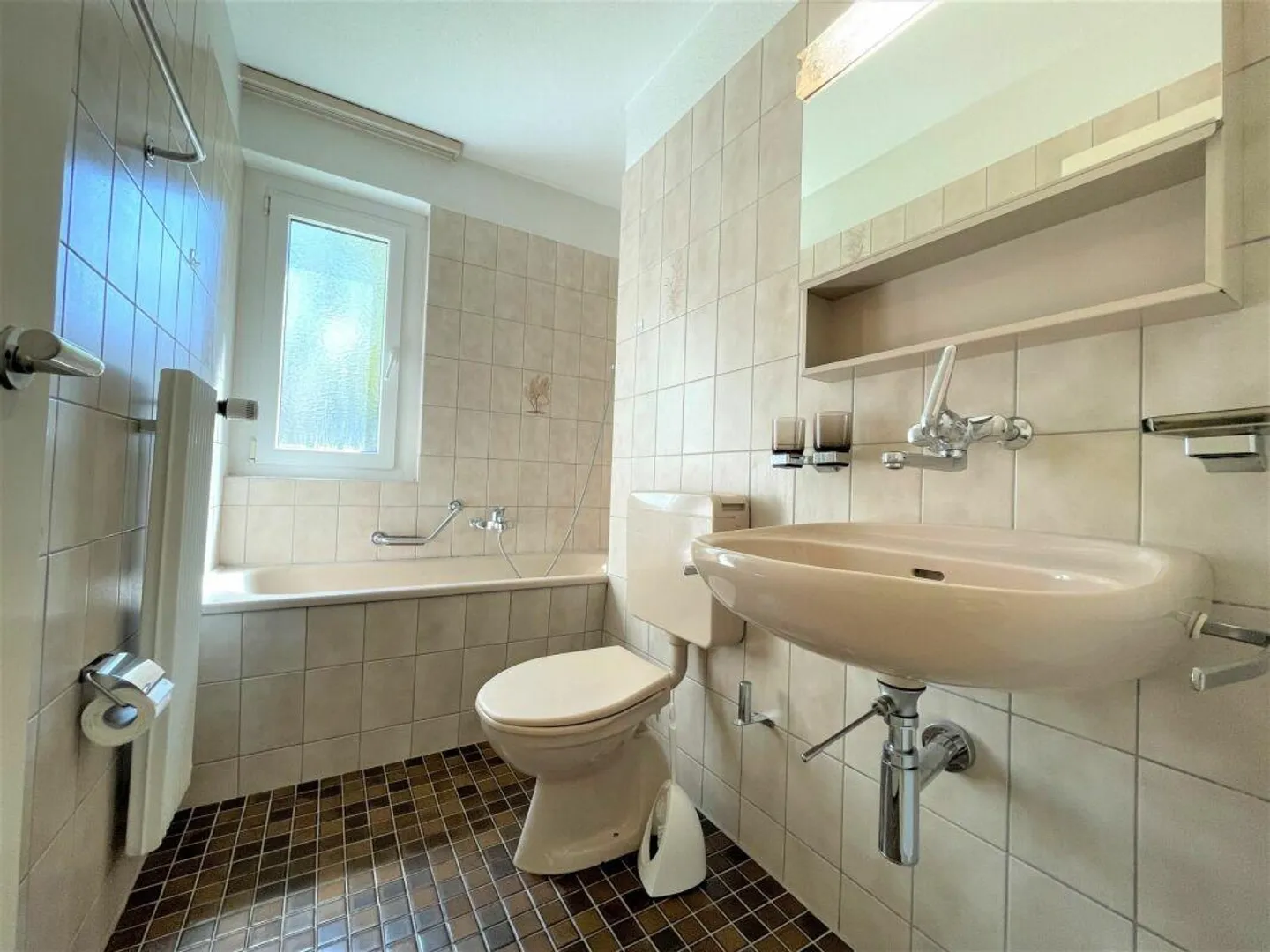 Appartamento conveniente con balcone in posizione perfetta a San Gallo - Foto 4 di 9