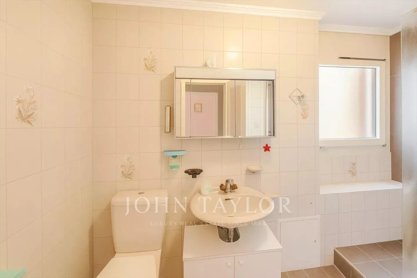 4.5 Room Apartment - Photo 10 of 11