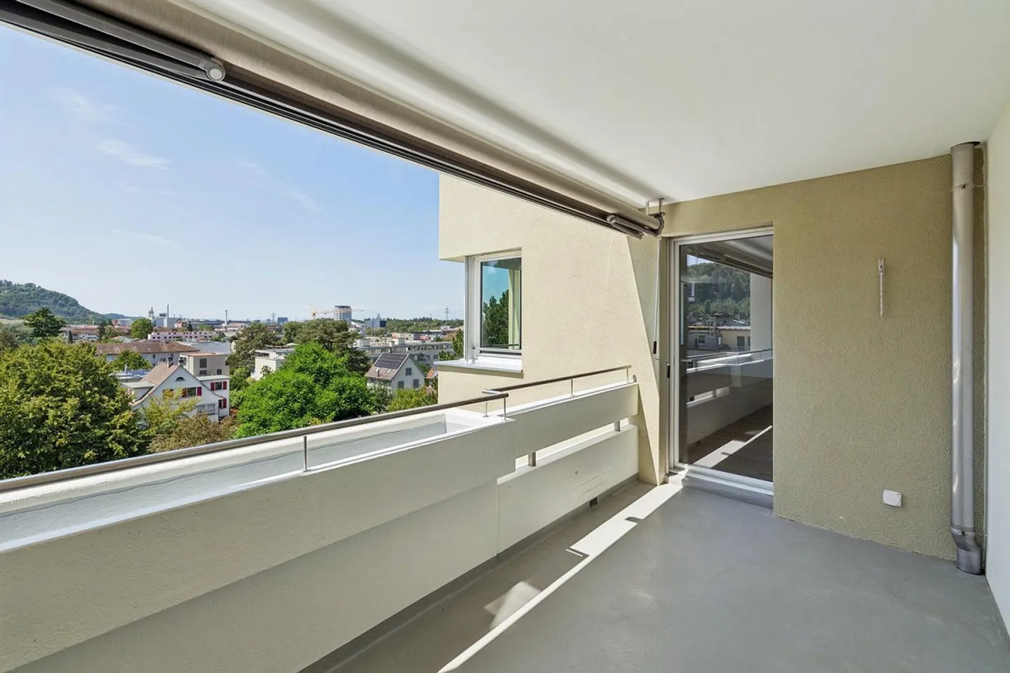 Appartement 3.5 pièces fraîchement rénové dans le meilleur emplacement à Pratteln - Photo 7 sur 7