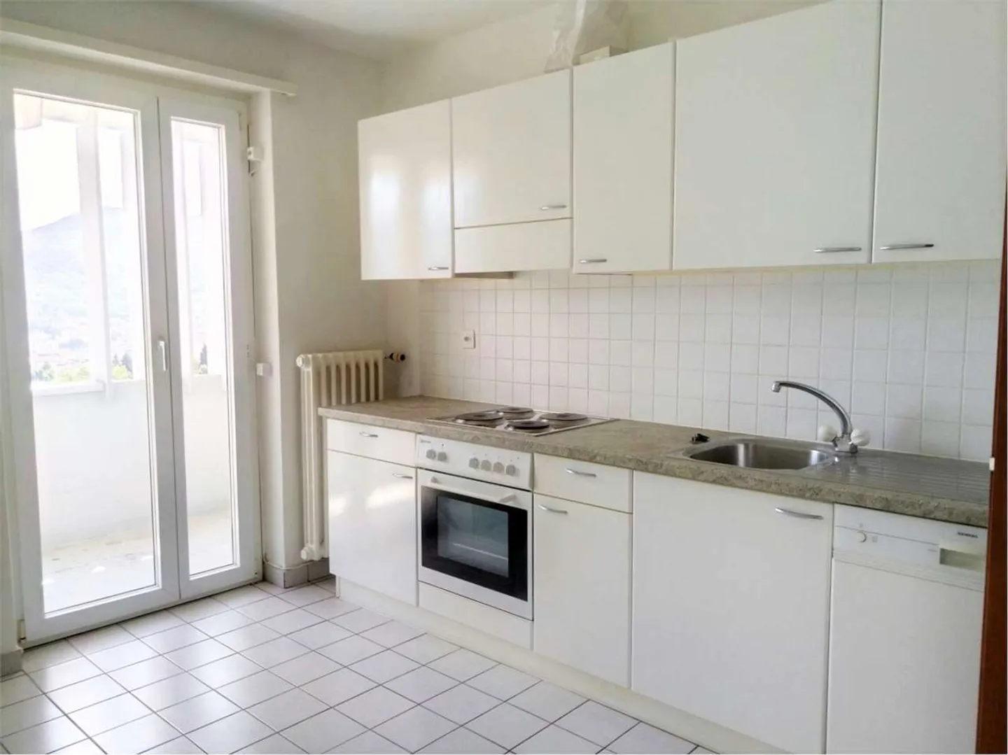 Apartment for rent - Photo 7 of 10