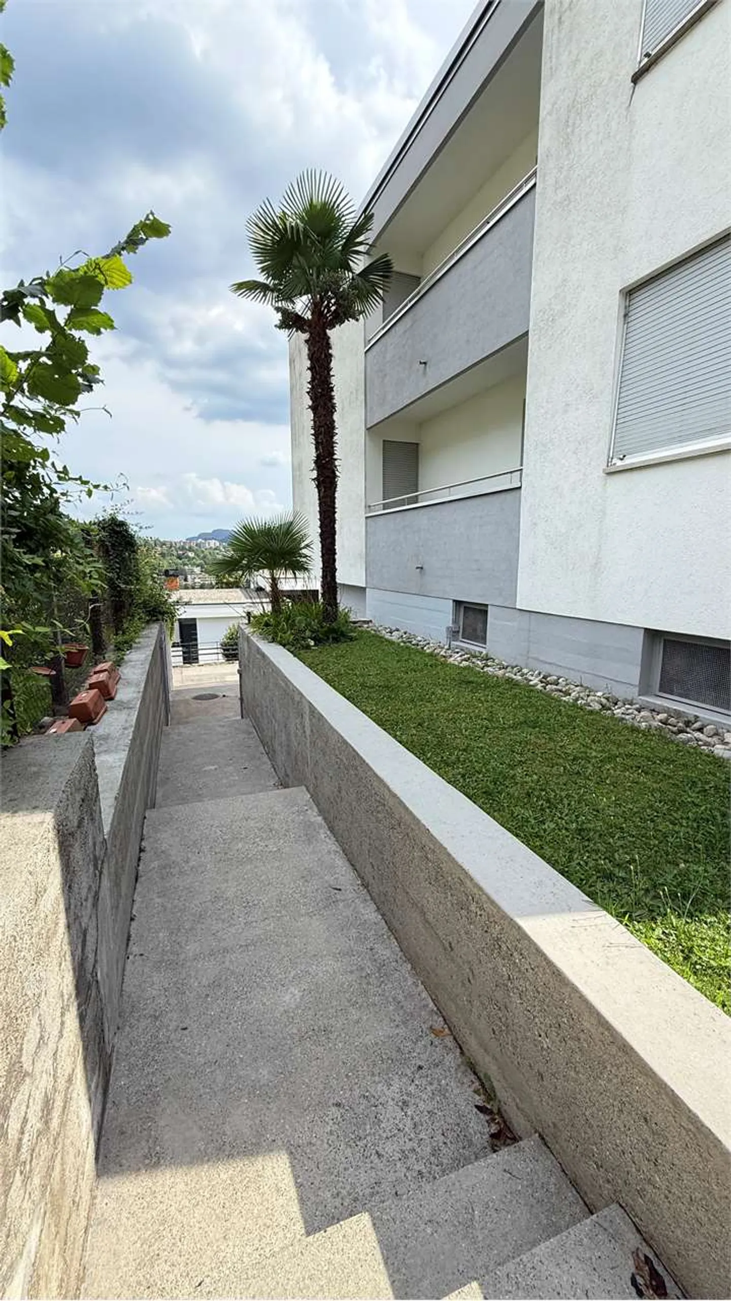 Apartment for rent - Photo 9 of 10