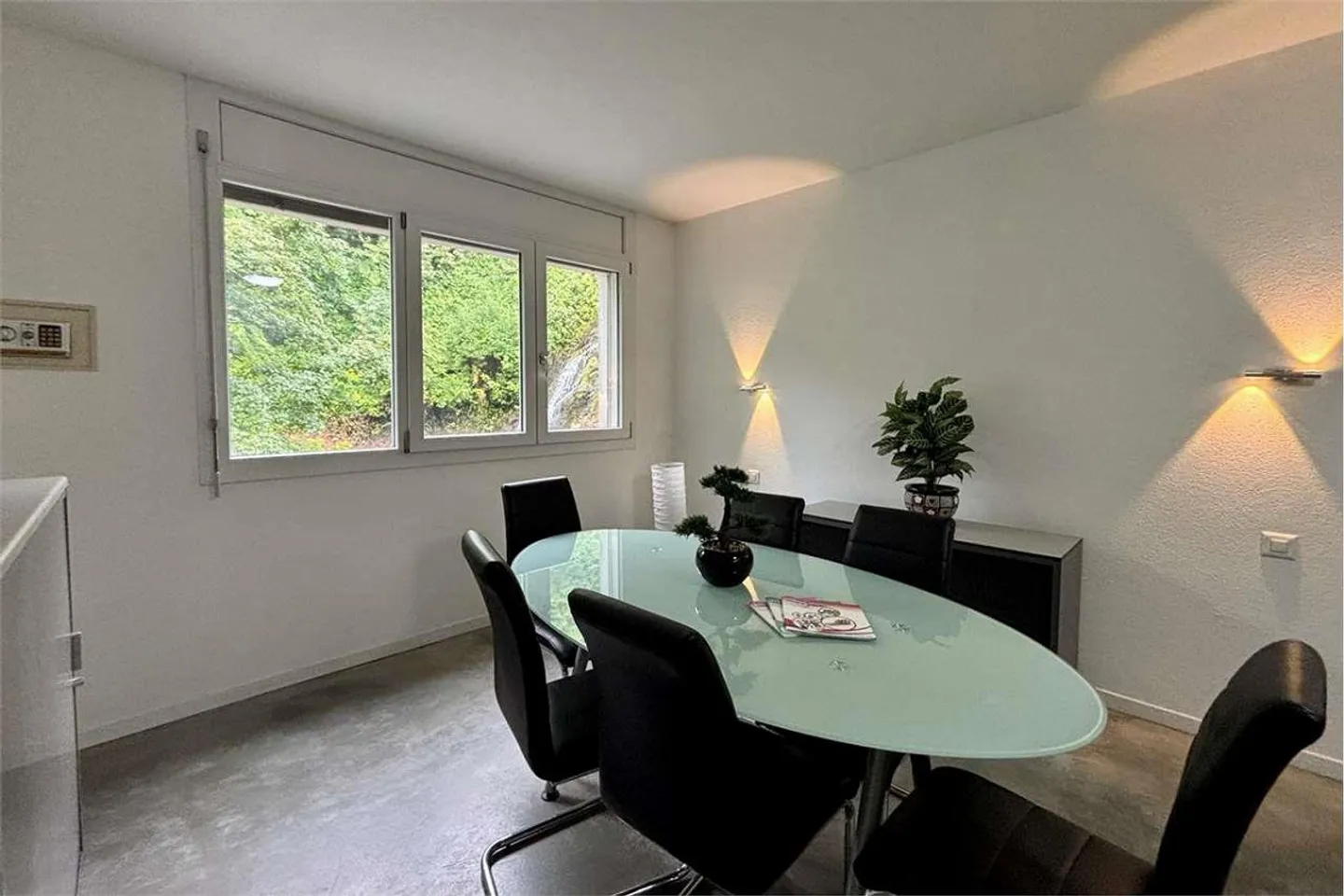 Bright and furnished office in a strategic location - Photo 6 of 13