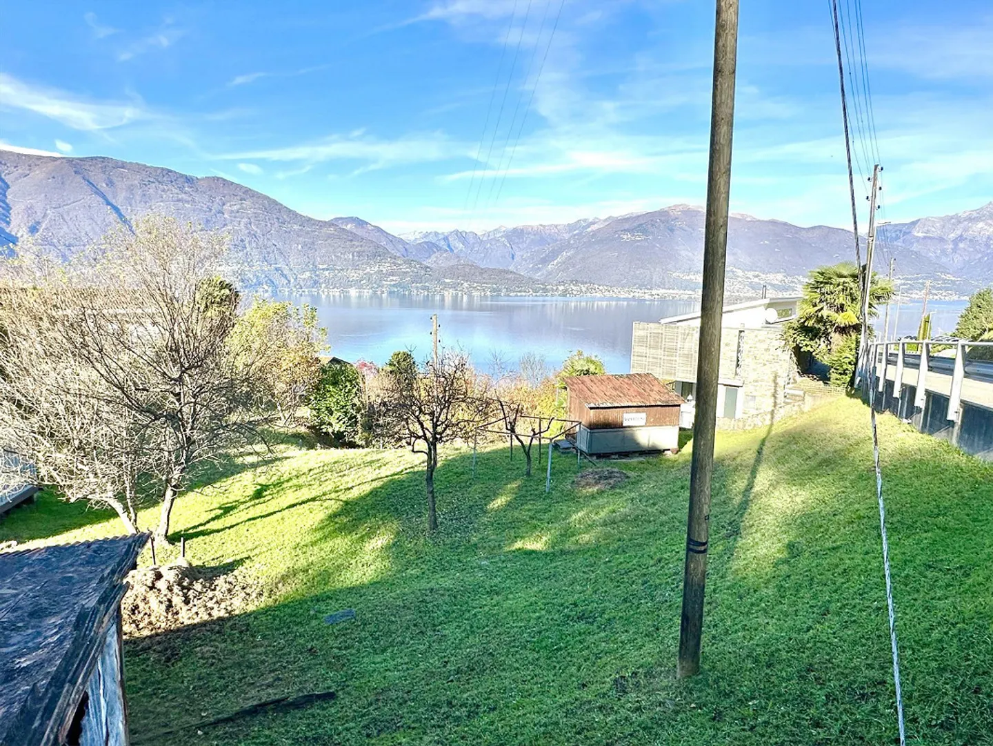 Terreno da sogno con vista lago - Foto 1 di 5