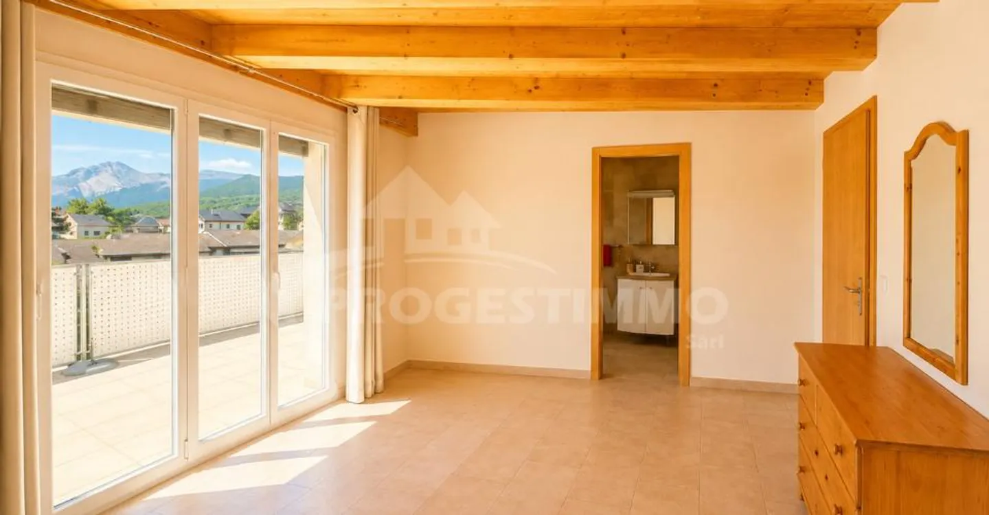 An Exceptional Penthouse with Two Terraces & Jacuzzi - Photo 6 of 12