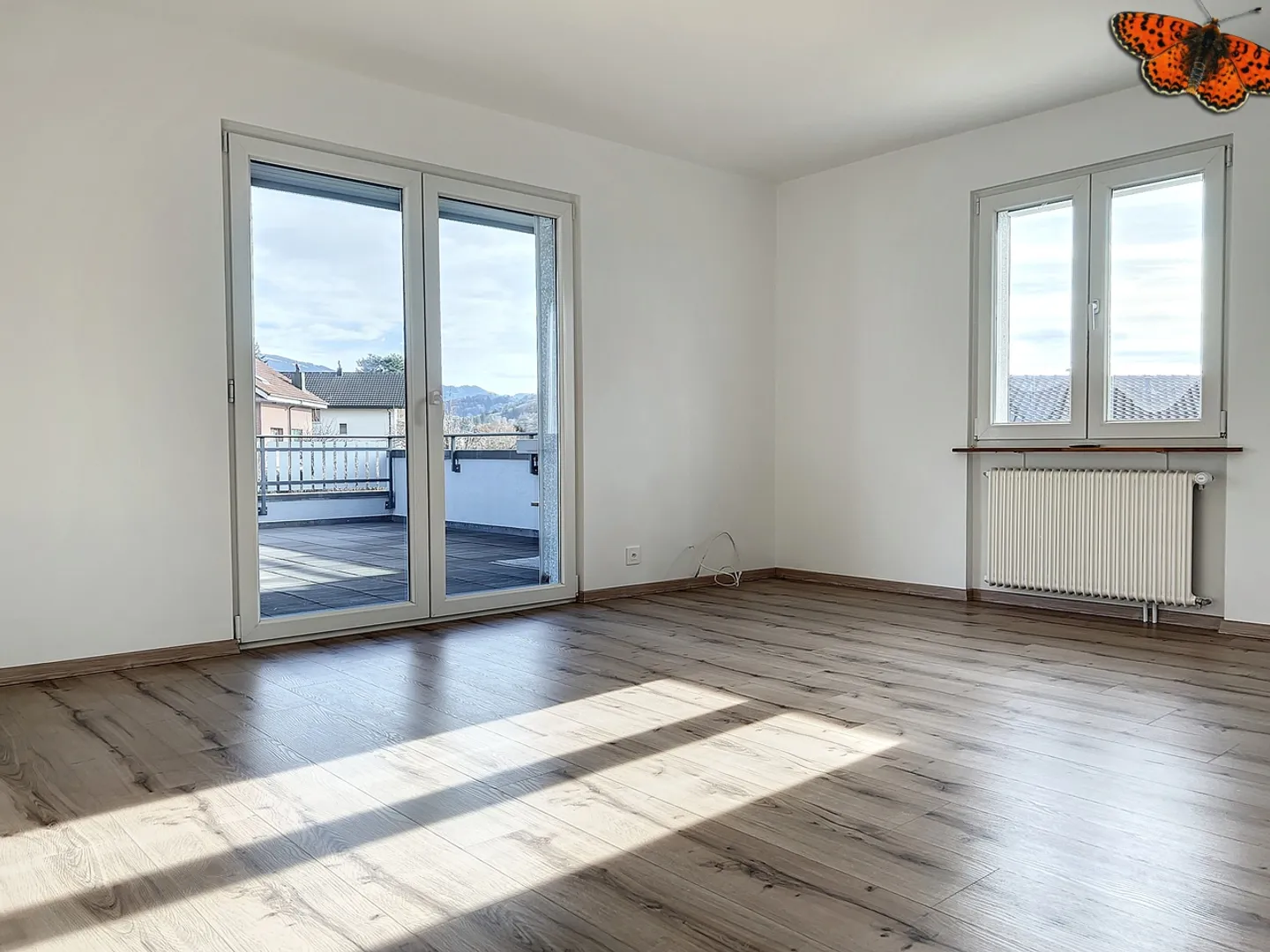 4.5 ROOMS - With a large terrace! - Photo 7 of 12