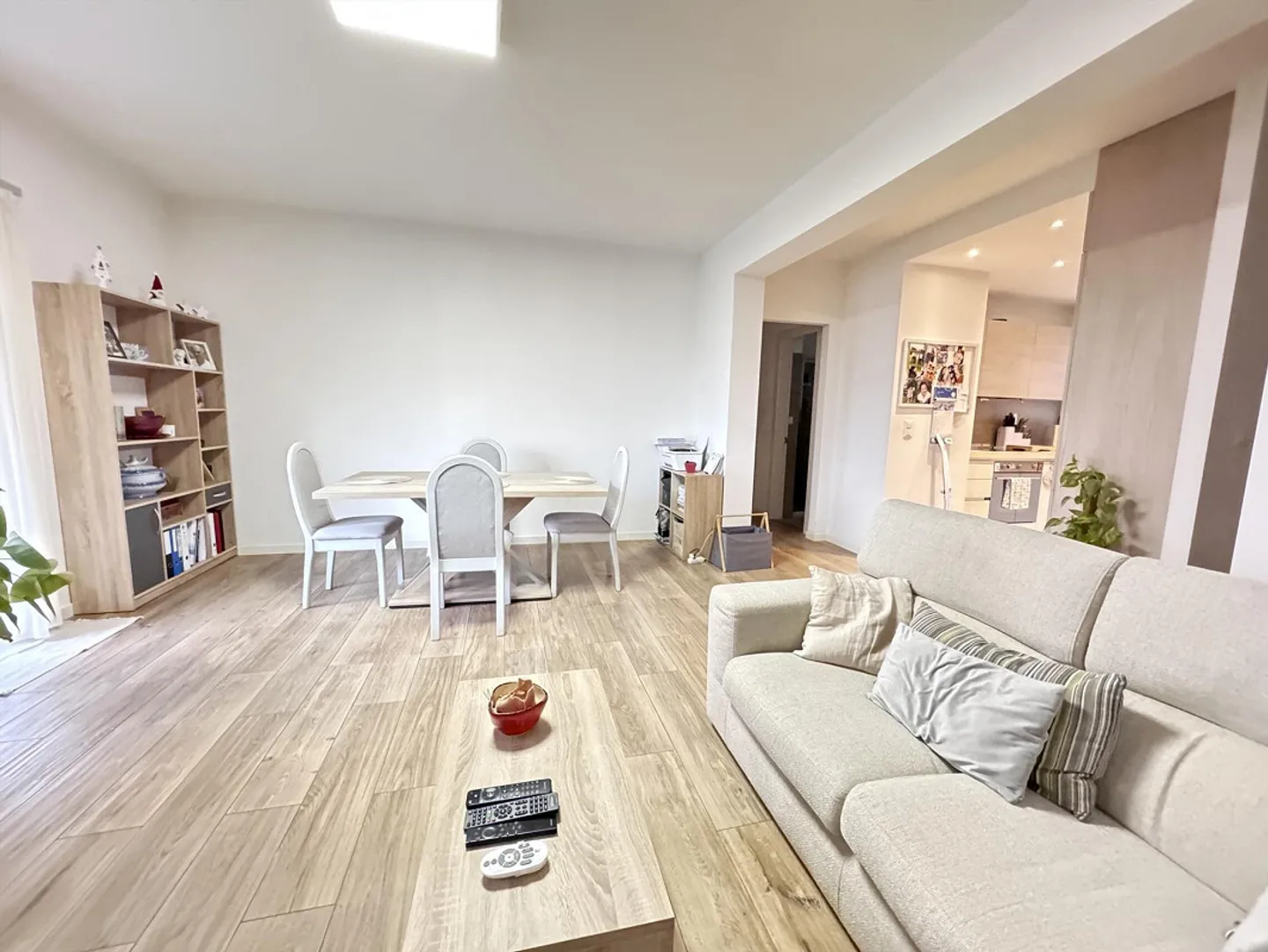 Appartamento luminoso 4.5 locali a Lugano - Foto 1 di 9