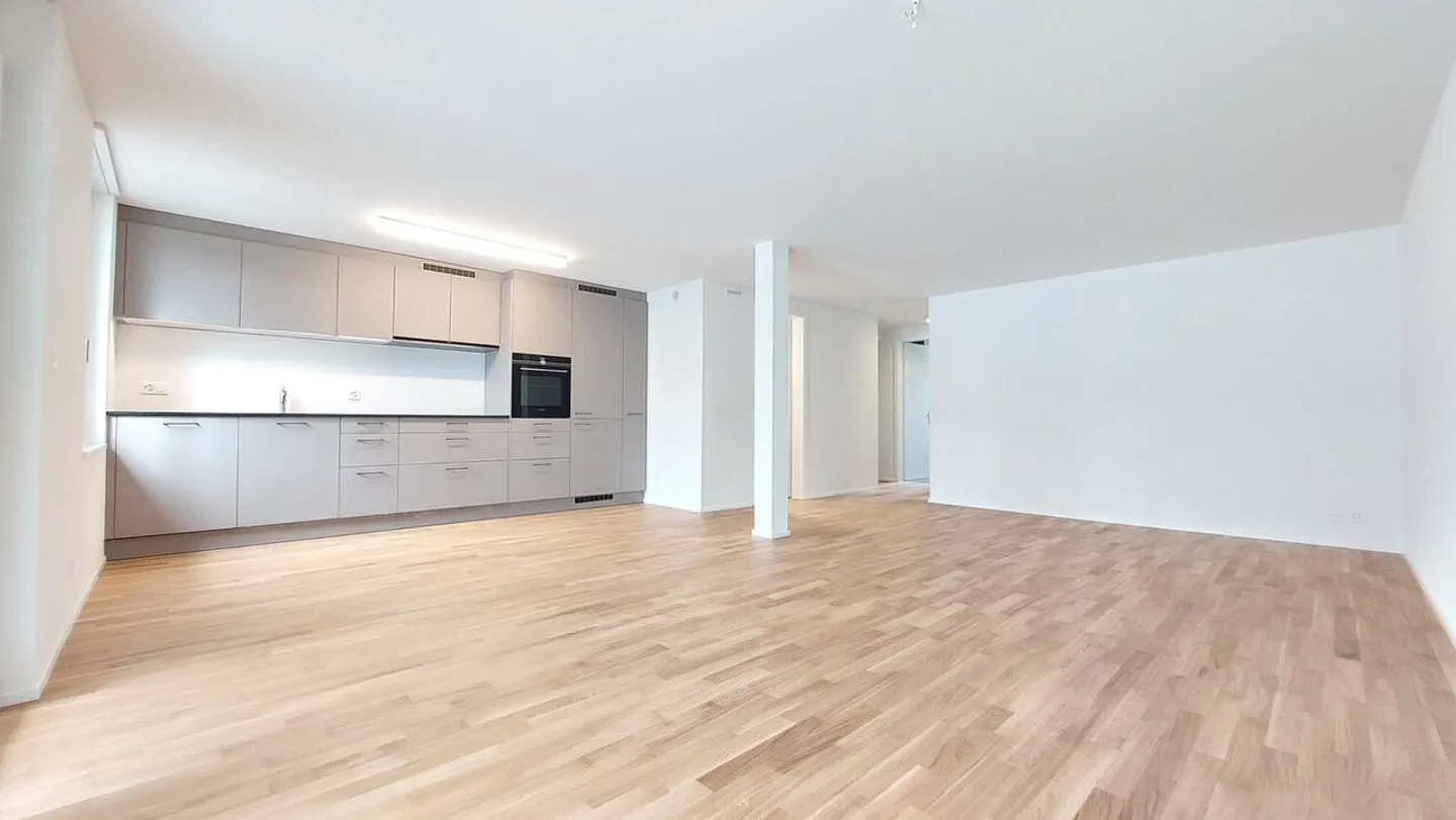 Moderno appartamento di 2,5 locali di 65m² al 2° piano a Köniz - Foto 3 di 11