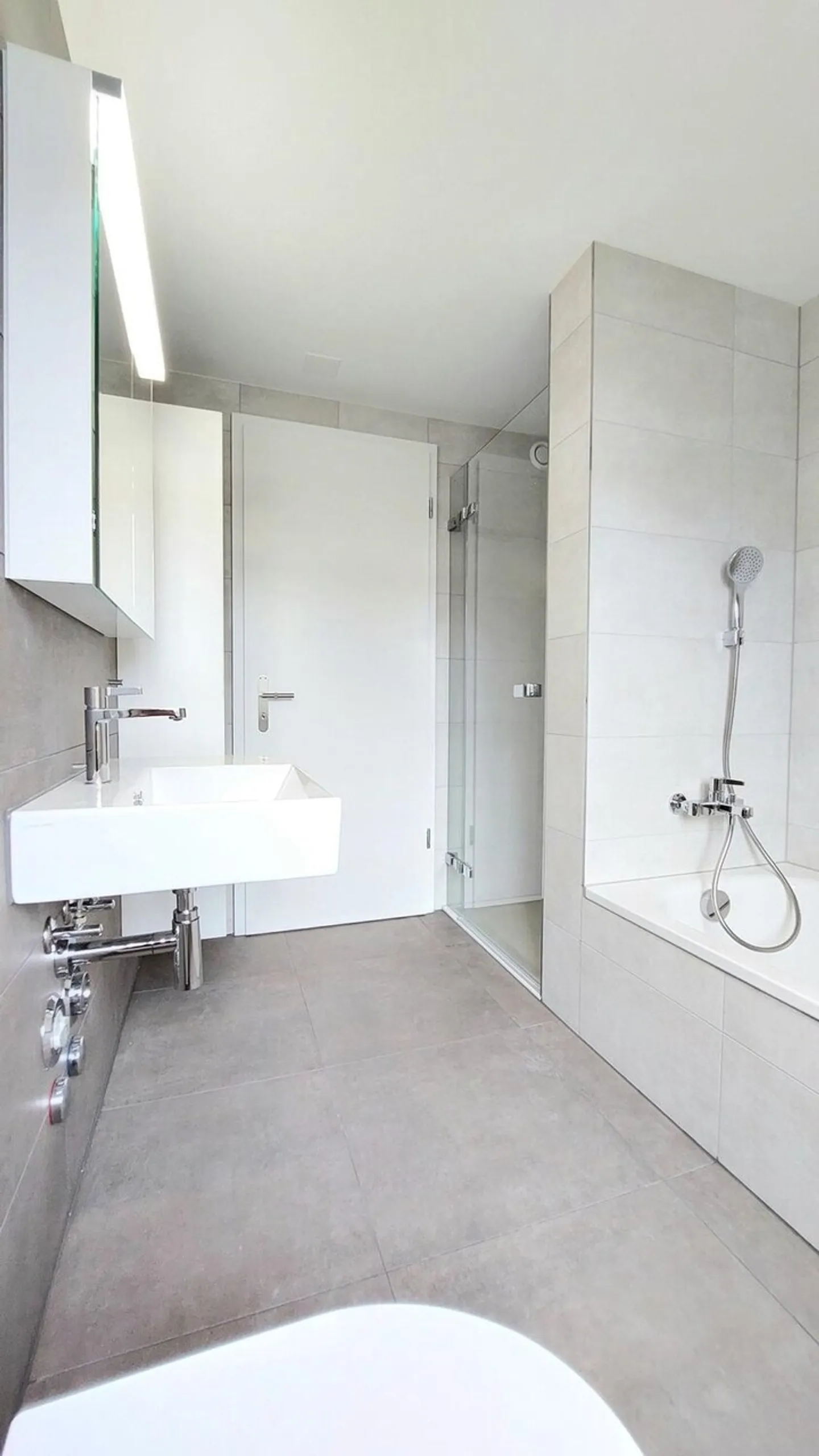 Moderno appartamento di 2,5 locali di 65m² al 2° piano a Köniz - Foto 5 di 11