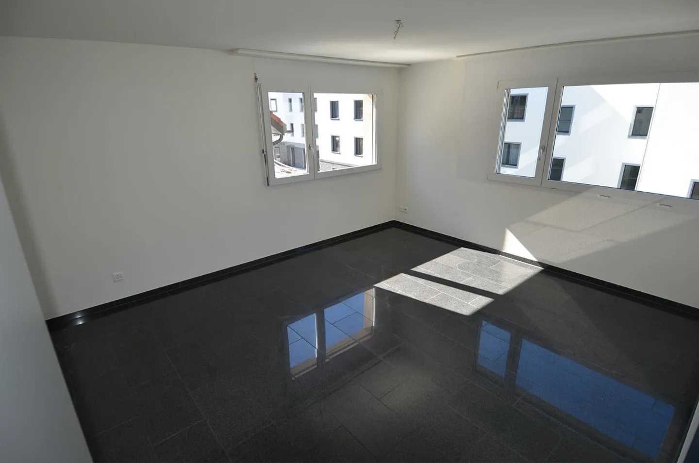 Exklusive 3.5 Zimmer Wohnung (W08) - Foto 5 von 8