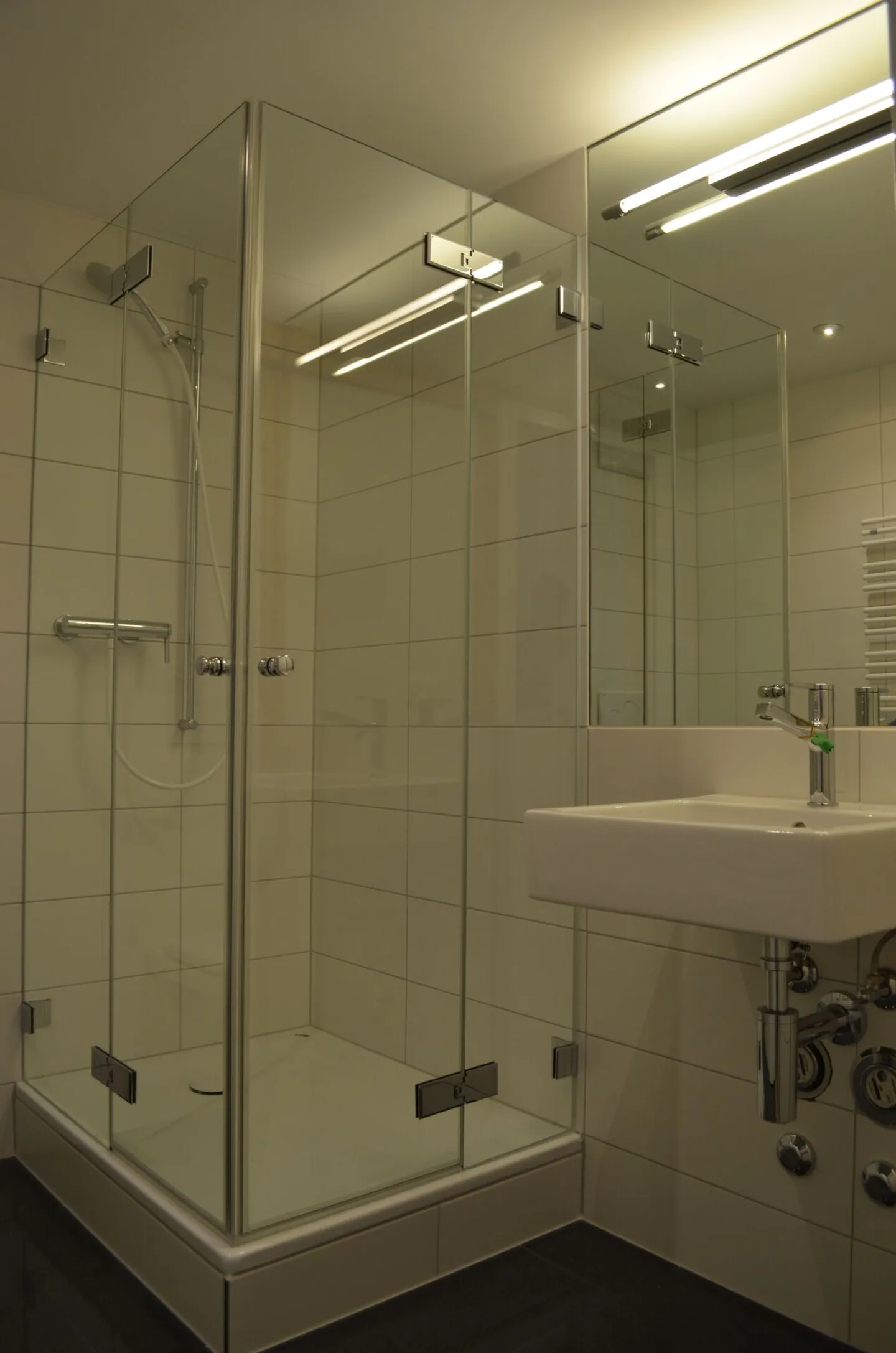 Beautiful Old Town Apartment with Charm - Photo 9 of 12