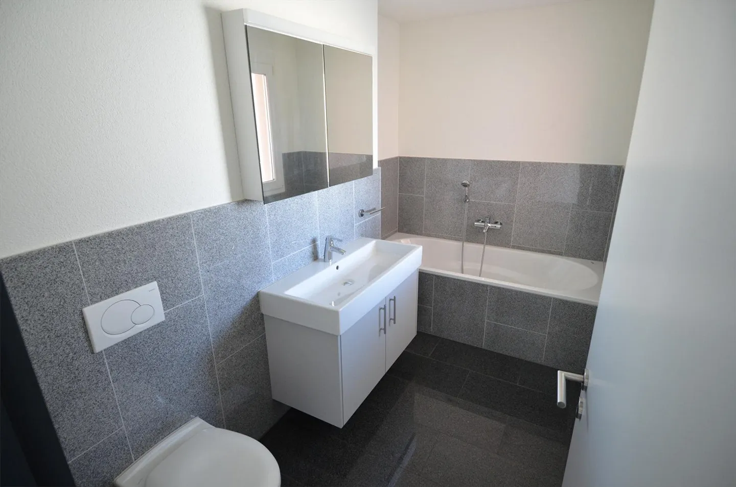 Exklusive 3.5 Zimmer Wohnung (W08) - Foto 6 von 8