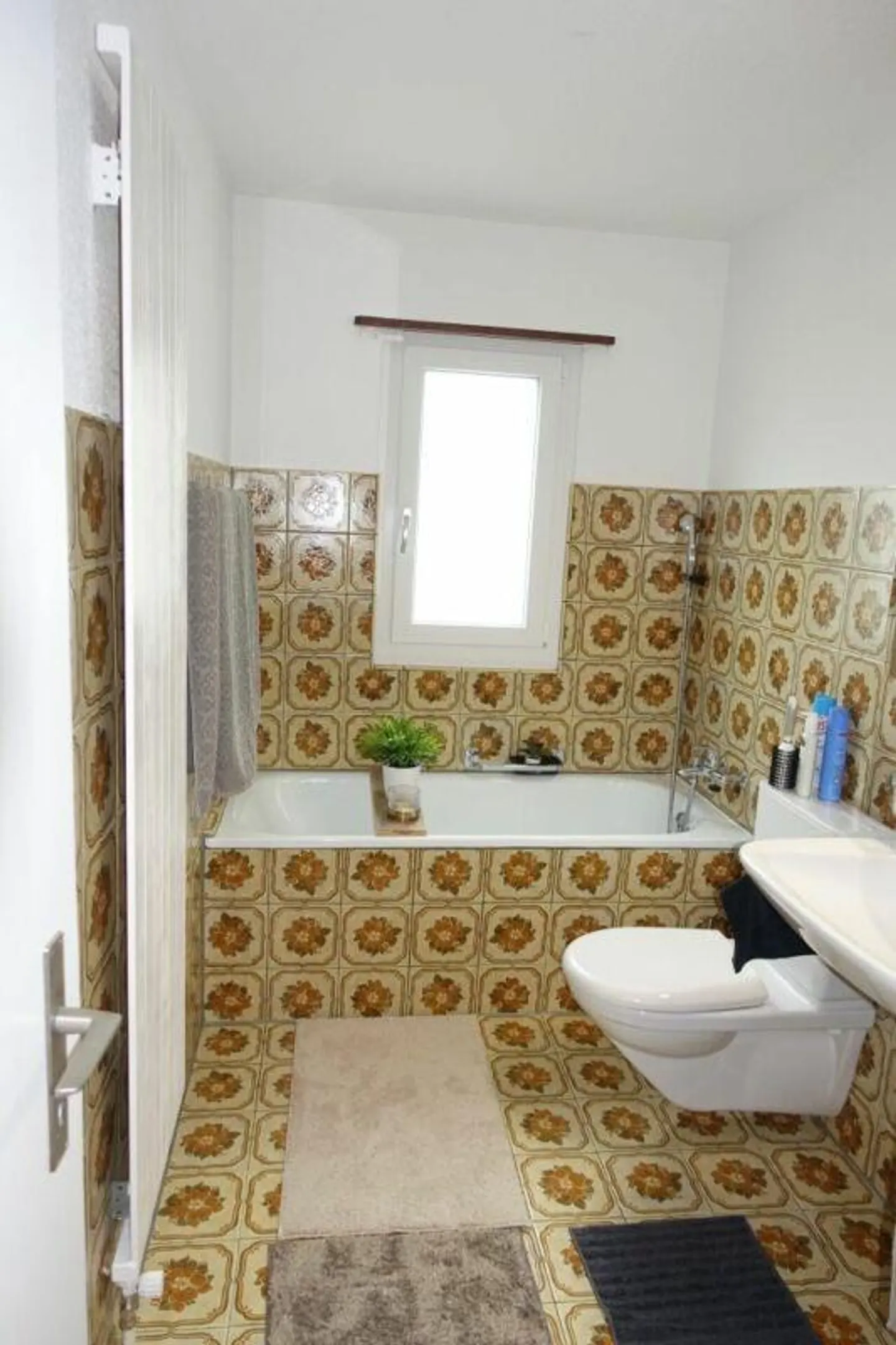 Geräumige Wohnung mit Balkon - Foto 6 von 8