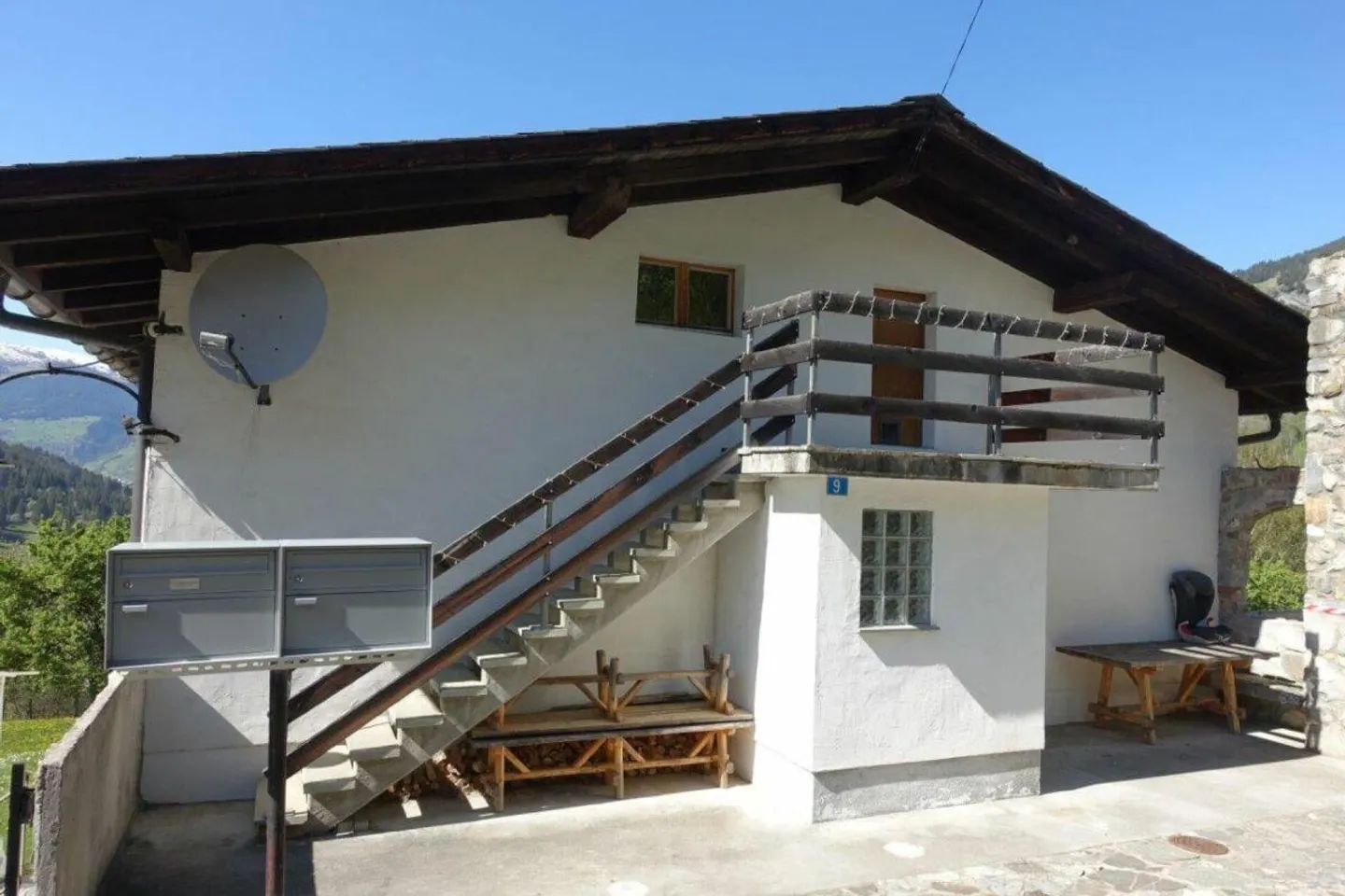 Geräumige Wohnung mit Balkon - Foto 8 von 8