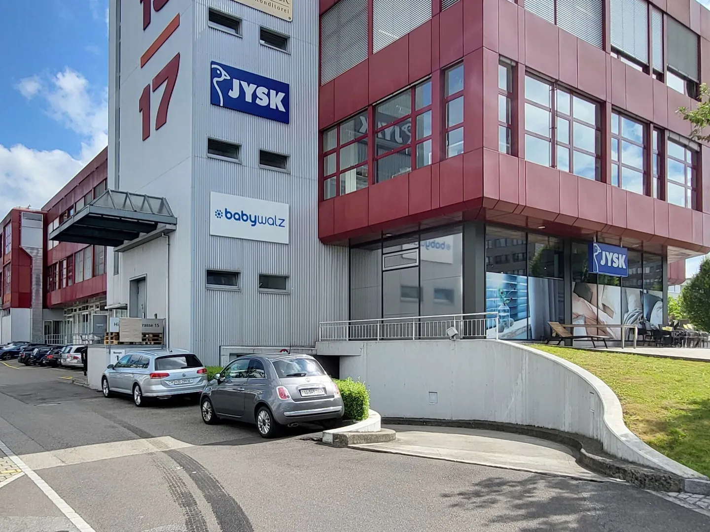 Commercial/Office Space with Water Connection Directly at the Goods Lift - 228 m2! - Photo 14 of 14