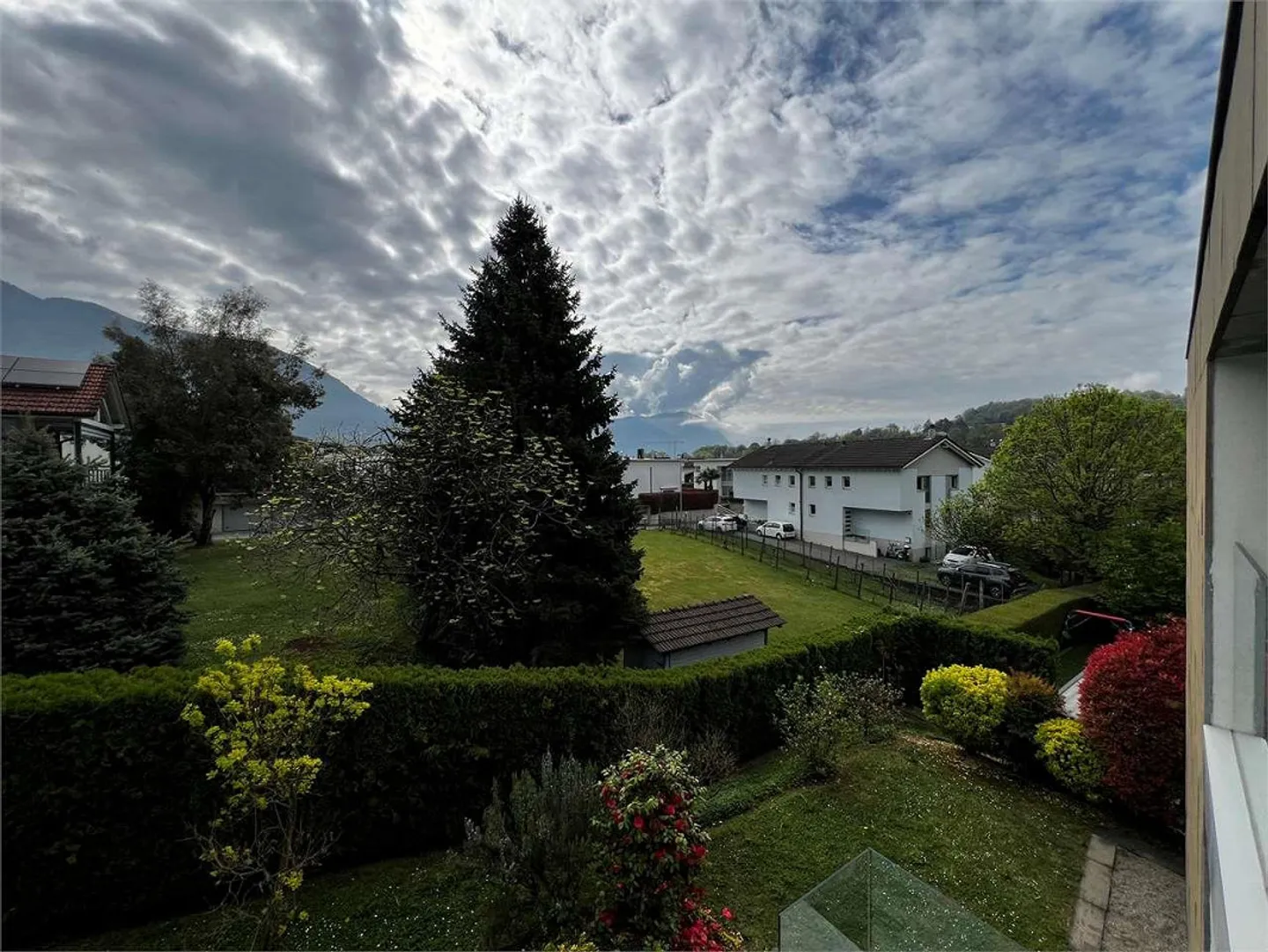 Ref. 2682 Comano Penthouse 3.5 Zimmer renoviert mit großer Terrasse - Foto 1 von 10