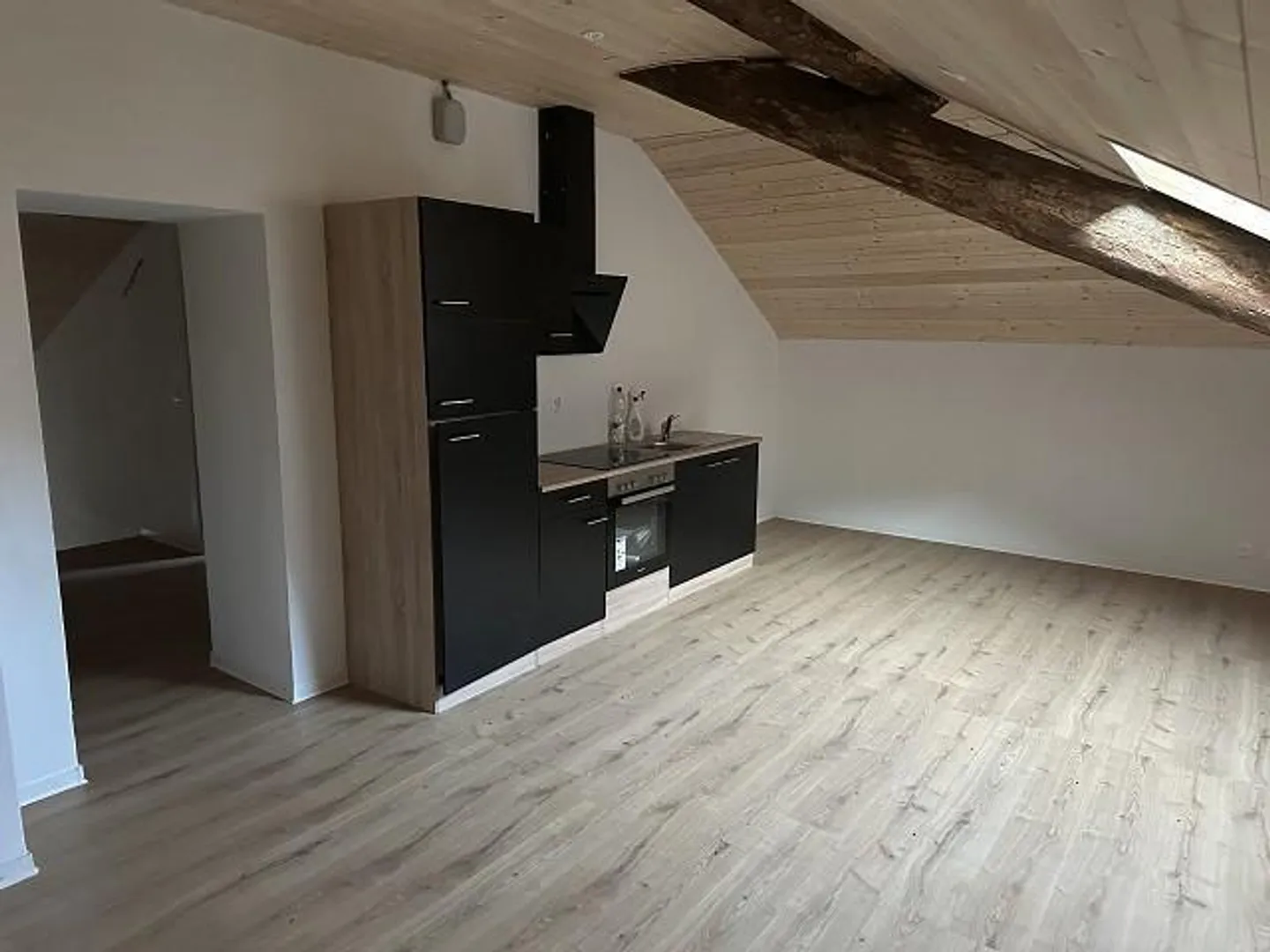 Mehrfamilienhaus mit sieben 3 1/2-Zimmer-Wohnung an zentraler Lage ... - Photo 9 sur 37