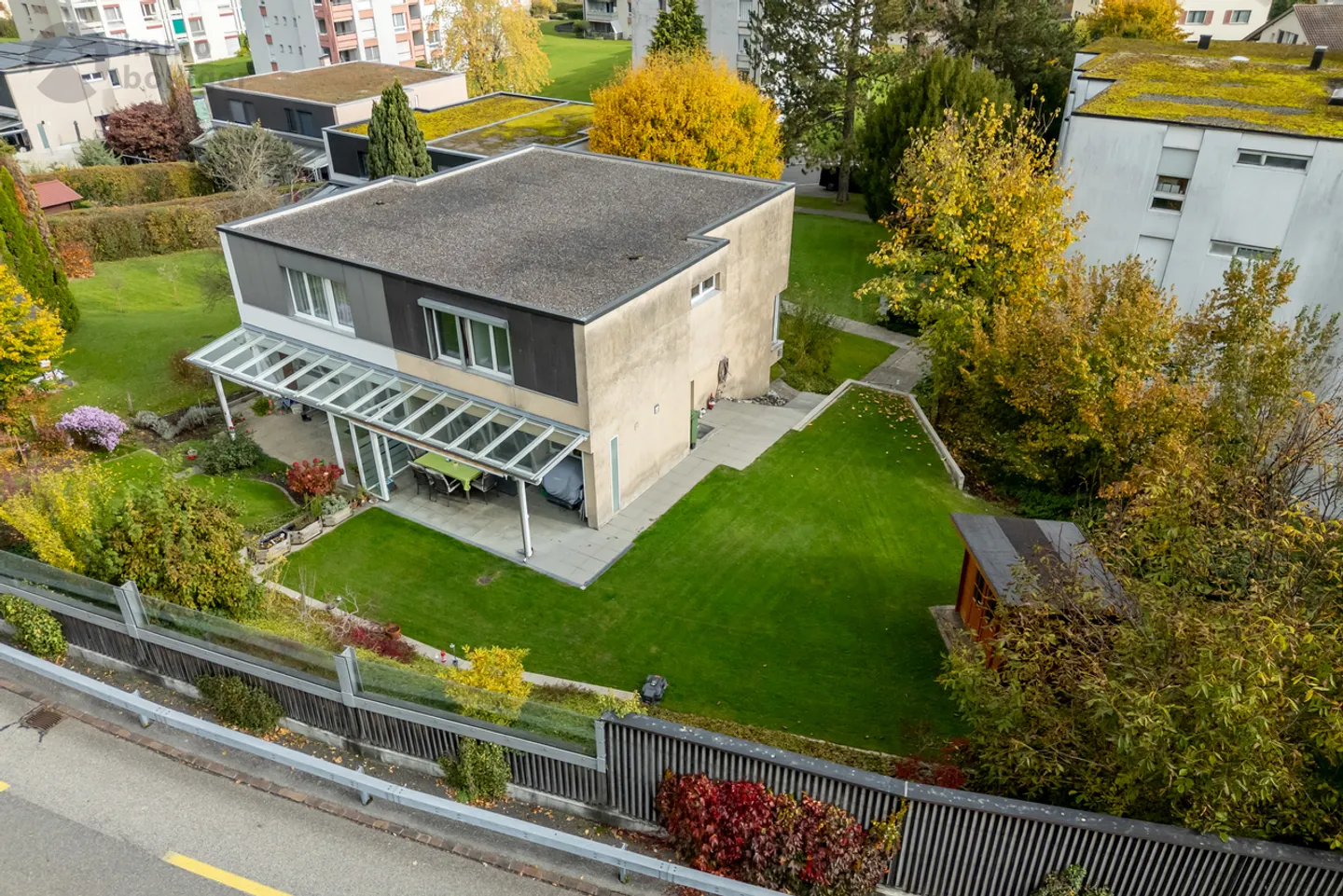 Charmantes Doppelhaus mit Garten - Foto 1 von 13