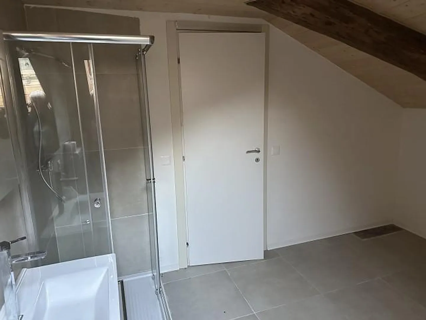 Mehrfamilienhaus mit sieben 3 1/2-Zimmer-Wohnung an zentraler Lage ... - Photo 15 sur 37
